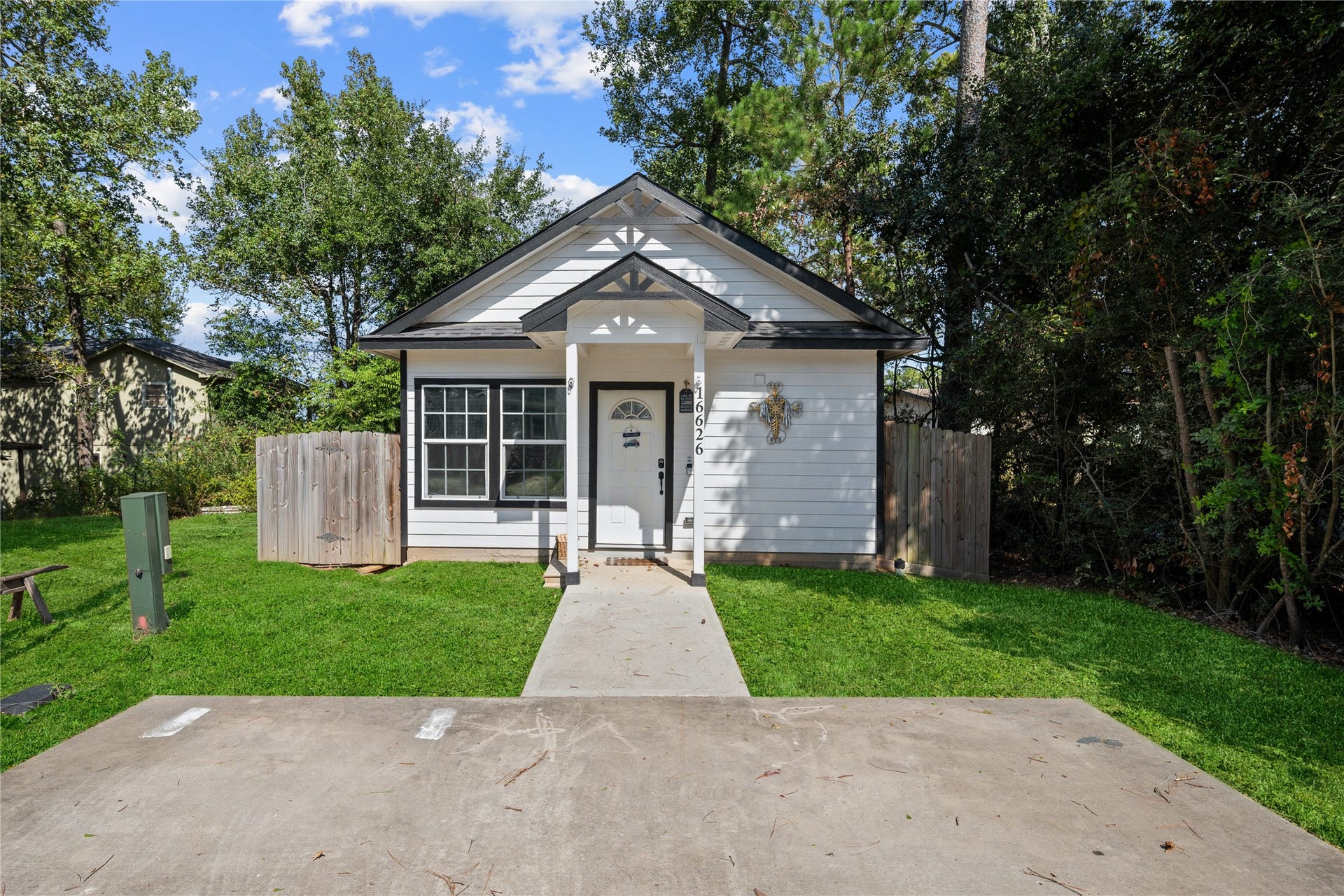 16626 E Dounreay, Montgomery, TX 77316