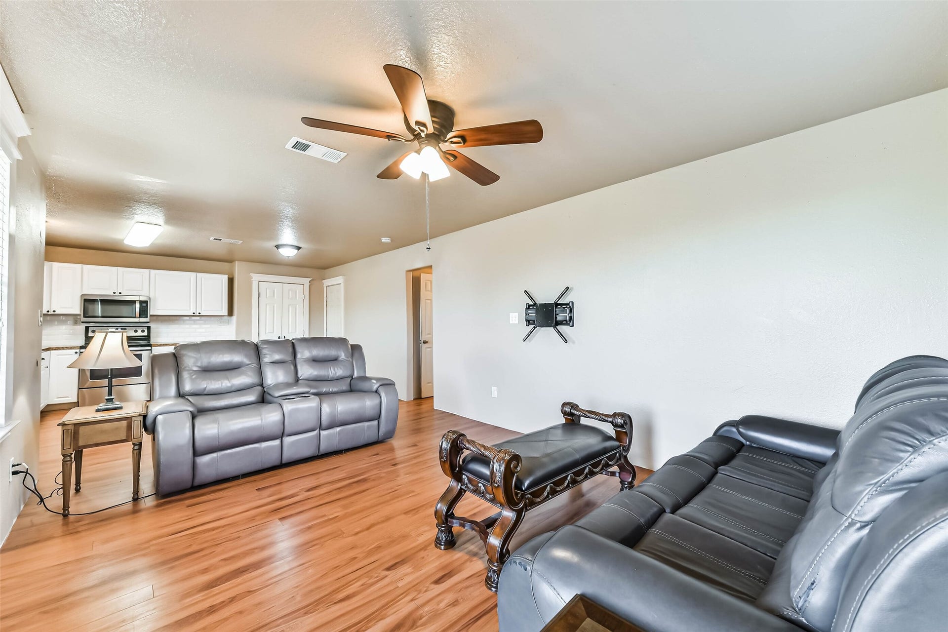 20006 Sanchez Road, Alvin, TX 77511