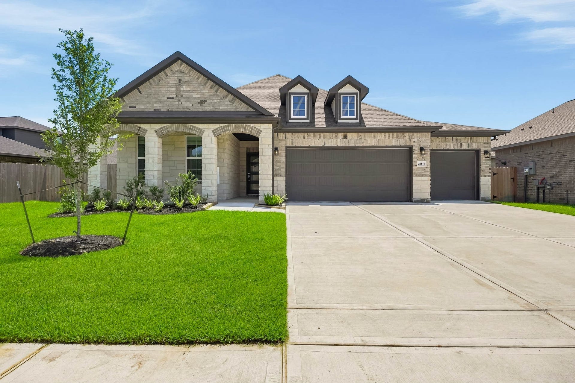 23614 Zinfandel Drive, Alvin, TX 77511 23614 Zinfandel Drive, Alvin, TX 77511