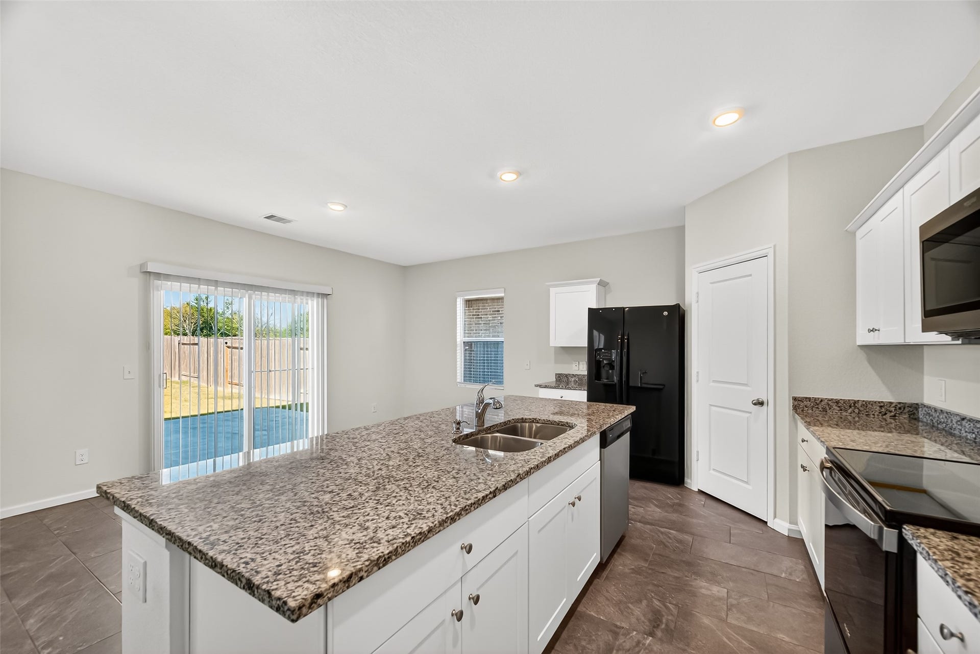 7119 Evitale Way, Houston, TX 77049 7119 Evitale Way, Houston, TX 77049