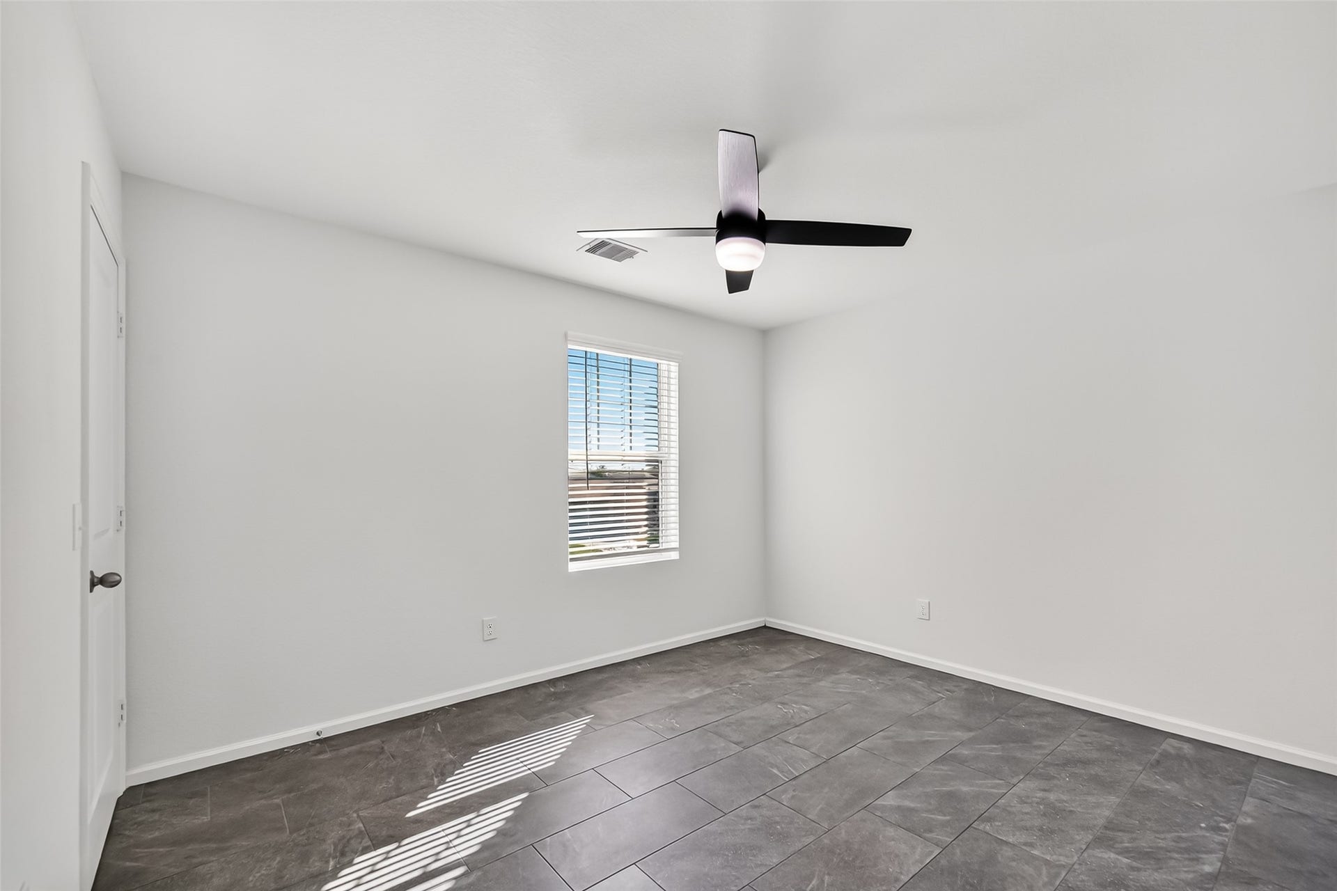 7119 Evitale Way, Houston, TX 77049 7119 Evitale Way, Houston, TX 77049