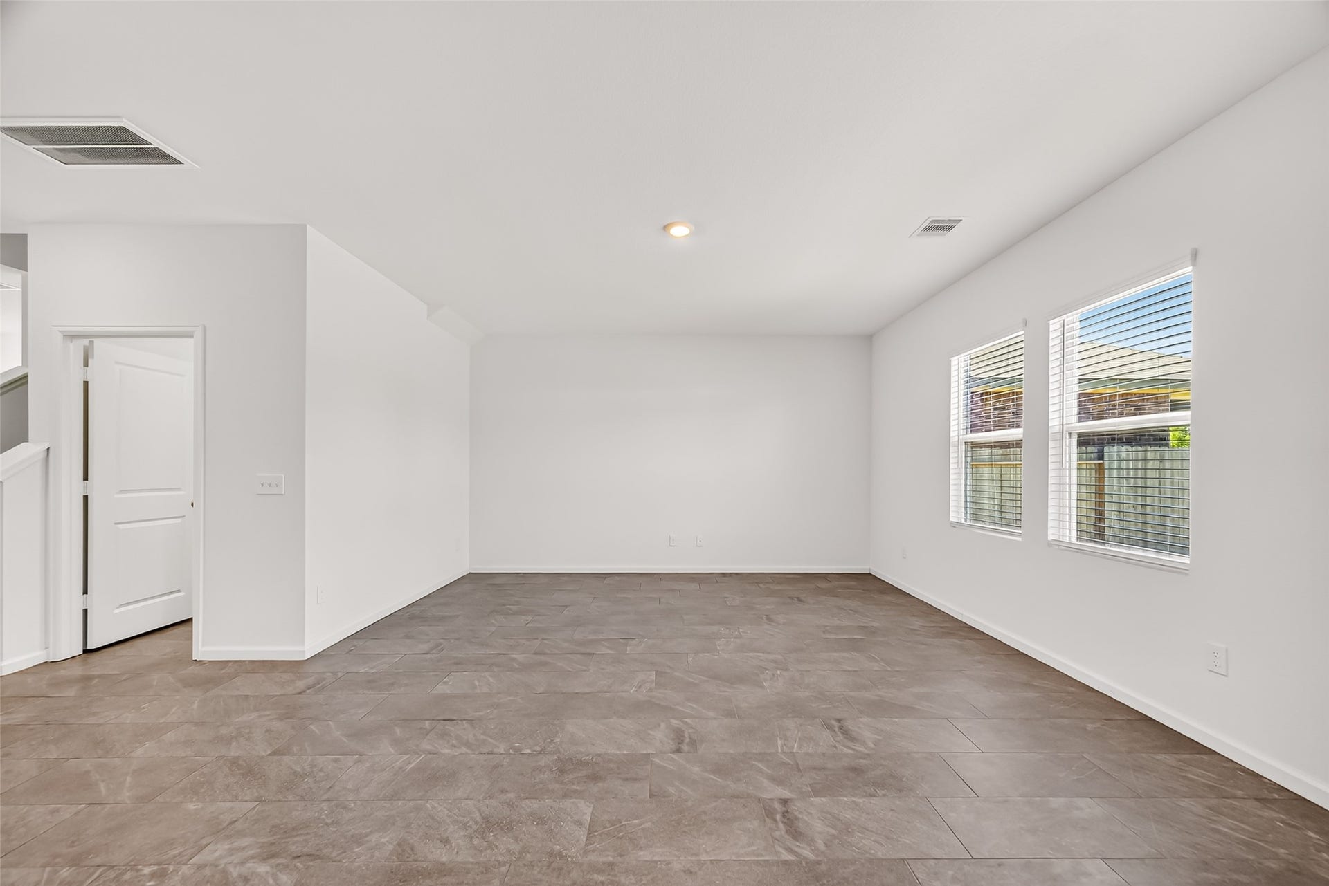 7119 Evitale Way, Houston, TX 77049 7119 Evitale Way, Houston, TX 77049