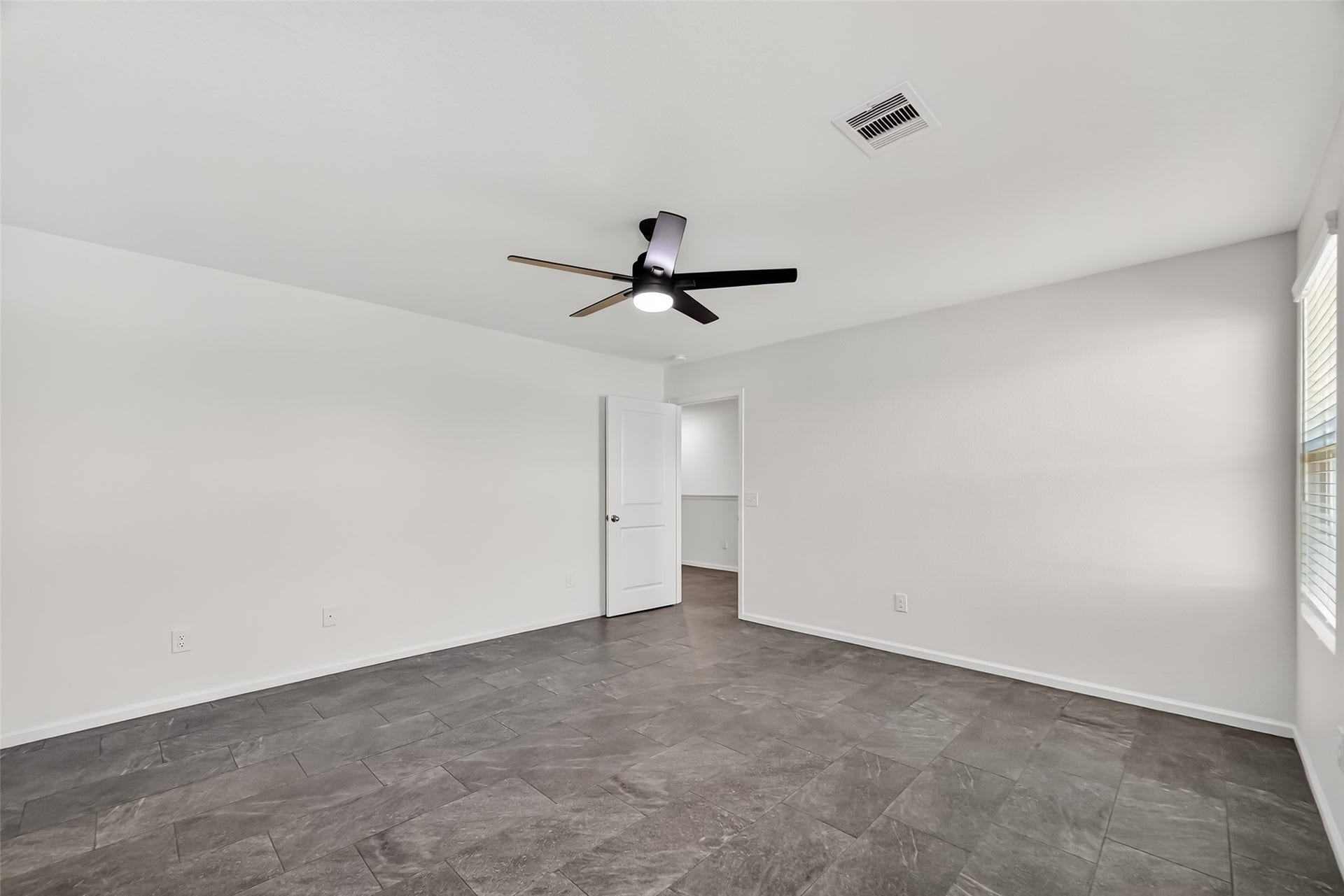 7119 Evitale Way, Houston, TX 77049 7119 Evitale Way, Houston, TX 77049