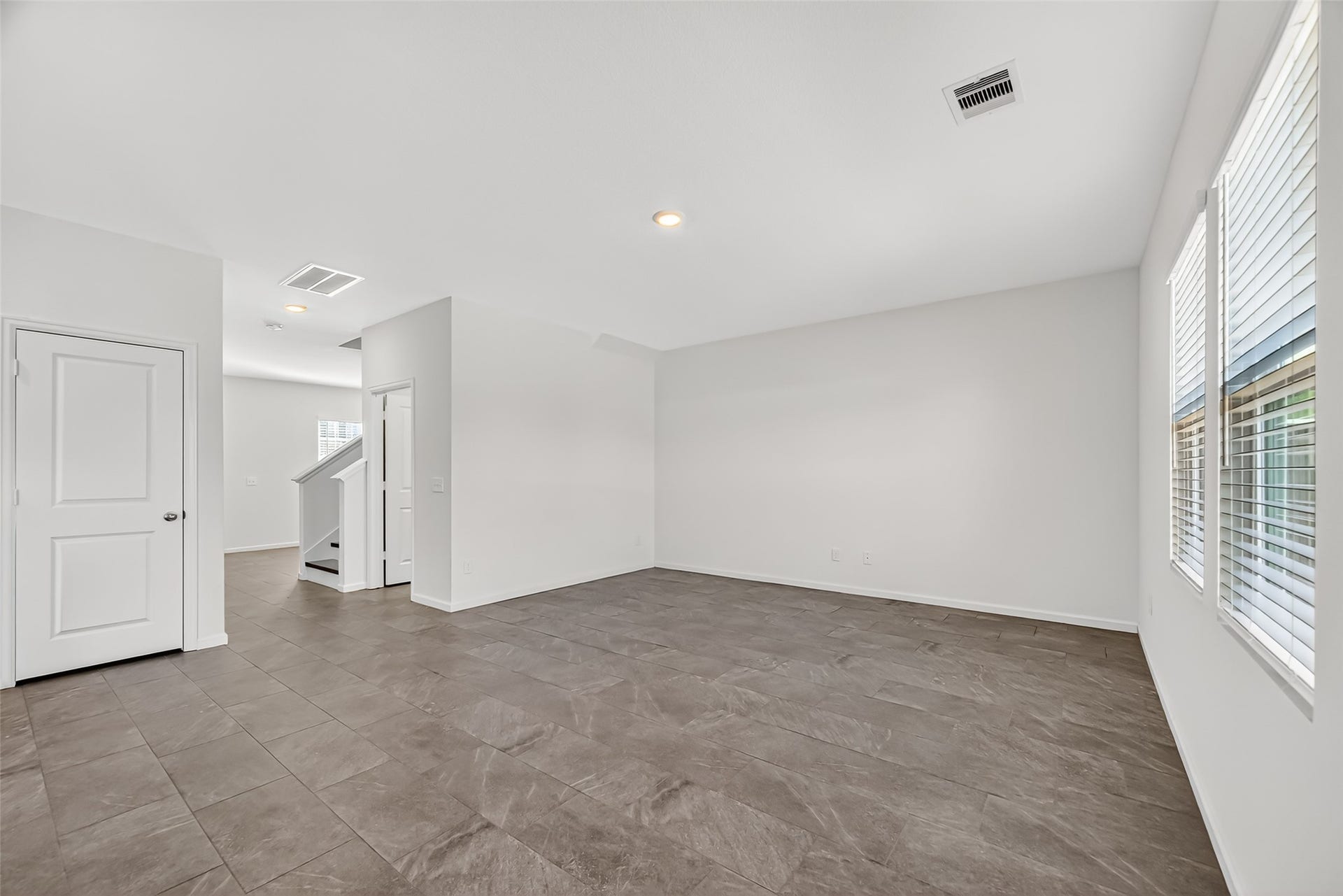 7119 Evitale Way, Houston, TX 77049 7119 Evitale Way, Houston, TX 77049
