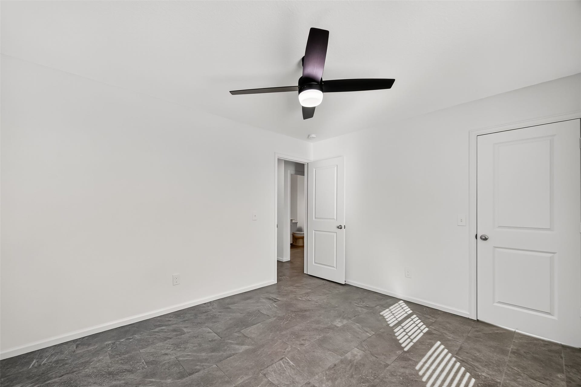 7119 Evitale Way, Houston, TX 77049 7119 Evitale Way, Houston, TX 77049