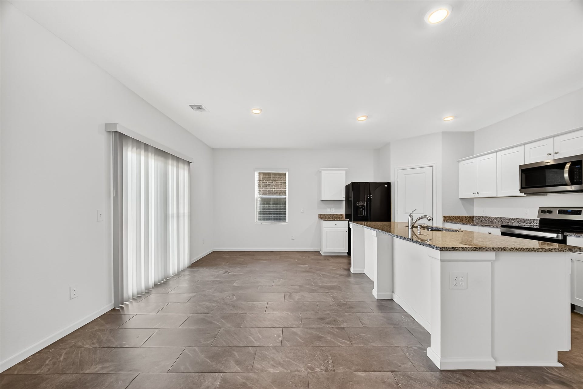 7119 Evitale Way, Houston, TX 77049 7119 Evitale Way, Houston, TX 77049