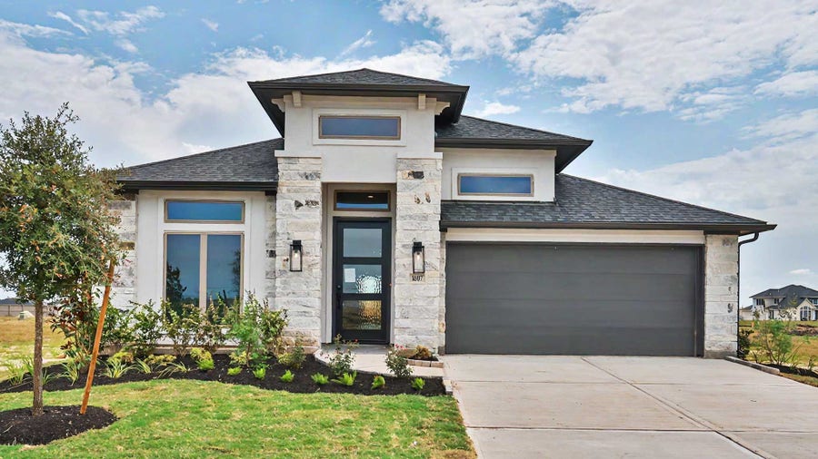 Property photo for 1607 Highland Waters Drive, Richmond, TX
