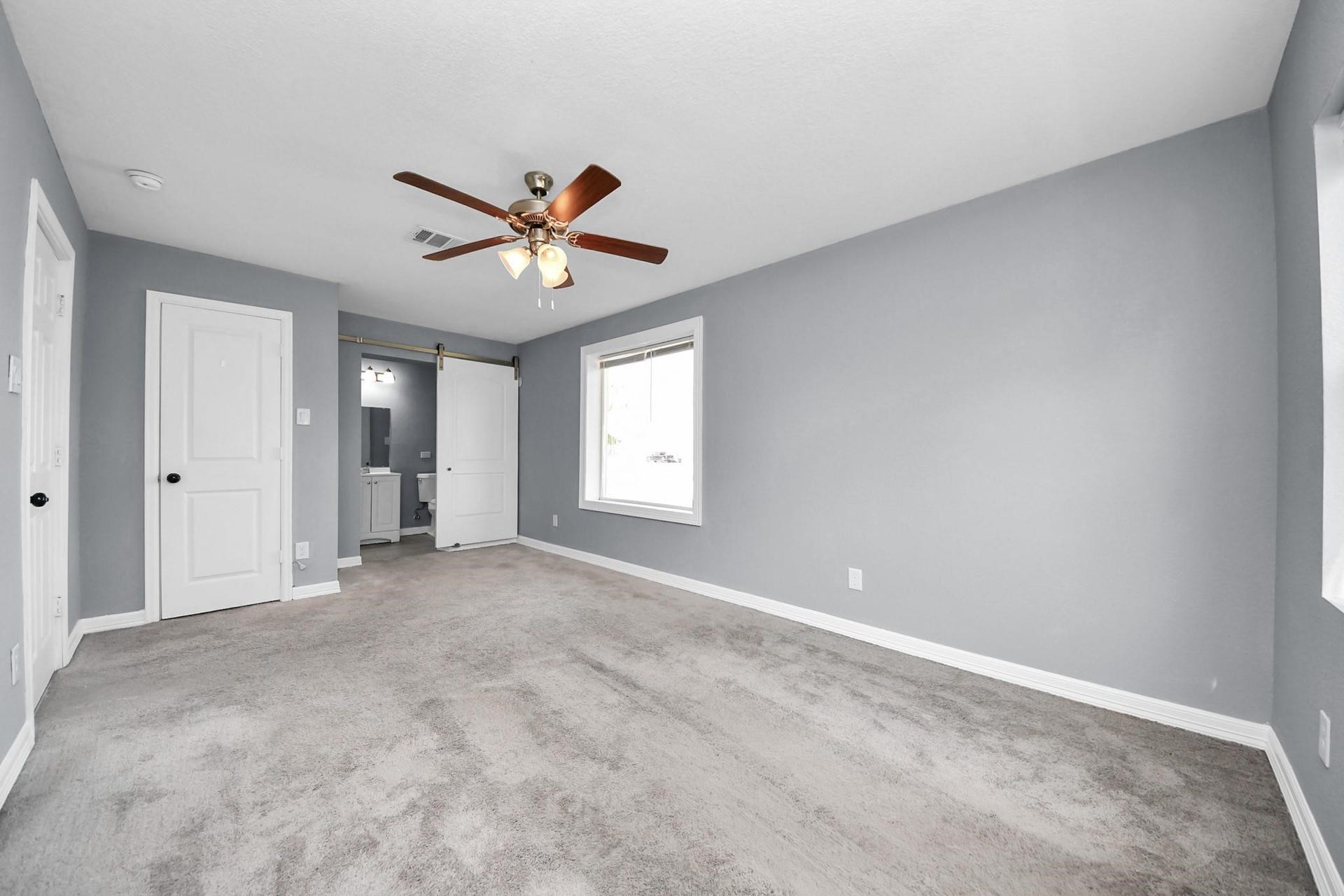 2102 Dewberry Lane, Pasadena, TX 77502 2102 Dewberry Lane, Pasadena, TX 77502