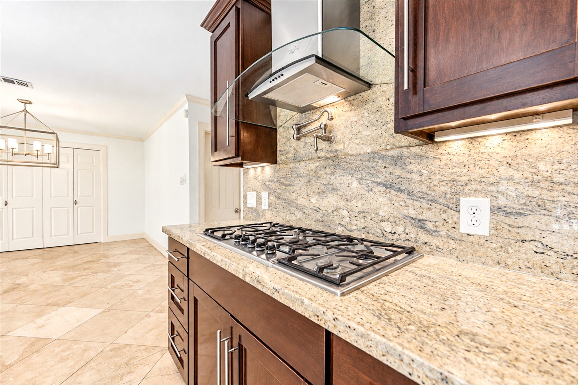 703 Oriole Lane, Pasadena, TX 77502 703 Oriole Lane, Pasadena, TX 77502