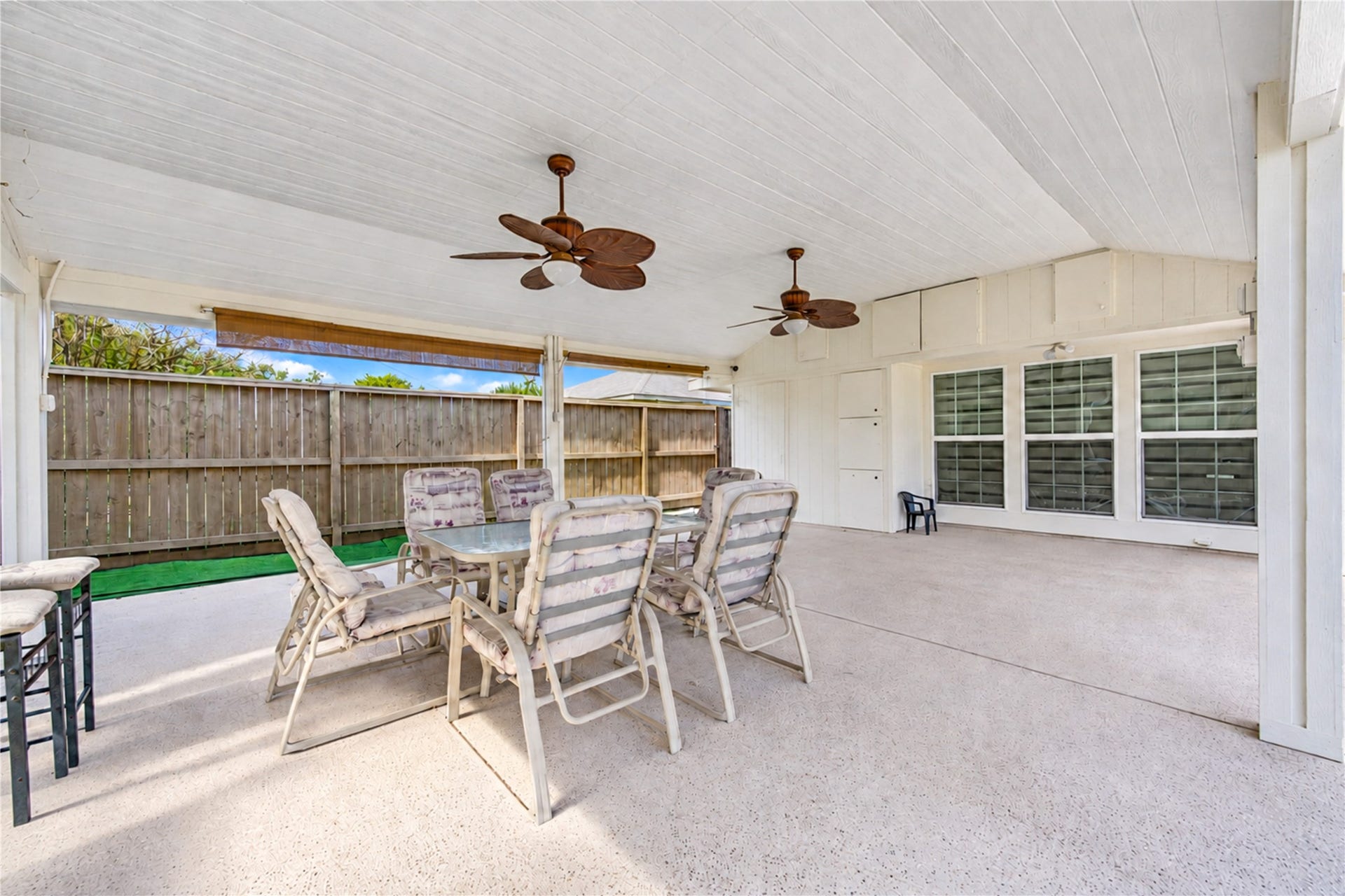 703 Oriole Lane, Pasadena, TX 77502 703 Oriole Lane, Pasadena, TX 77502