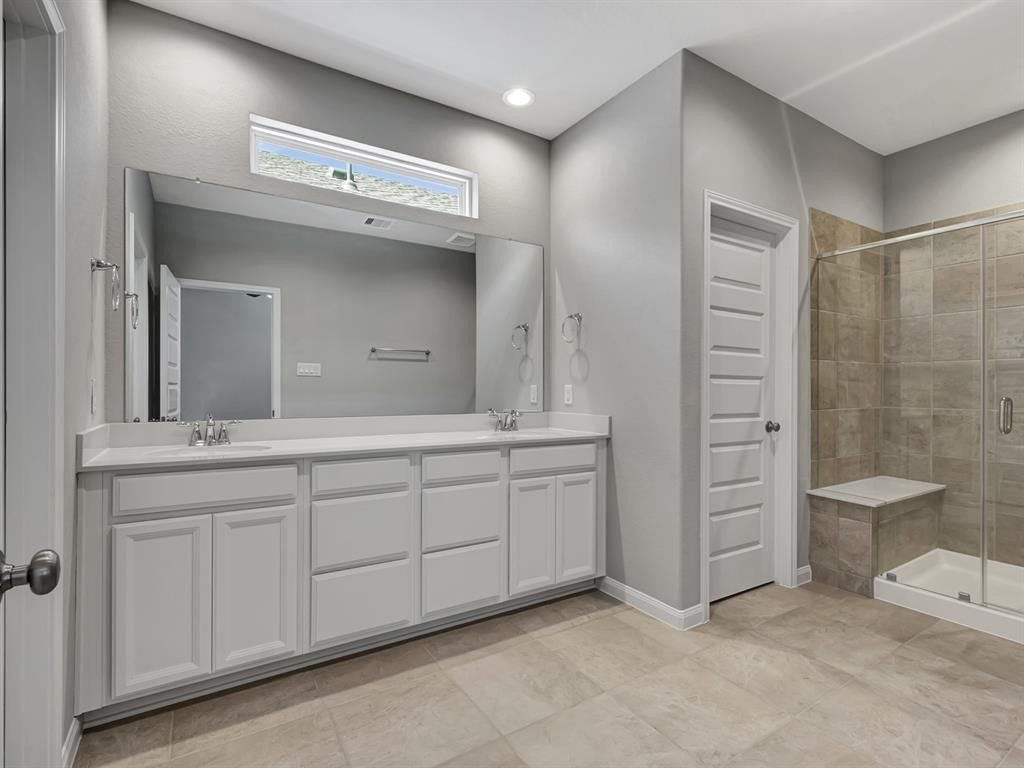 9828 Rugged Oaks Drive, Houston, TX 77080