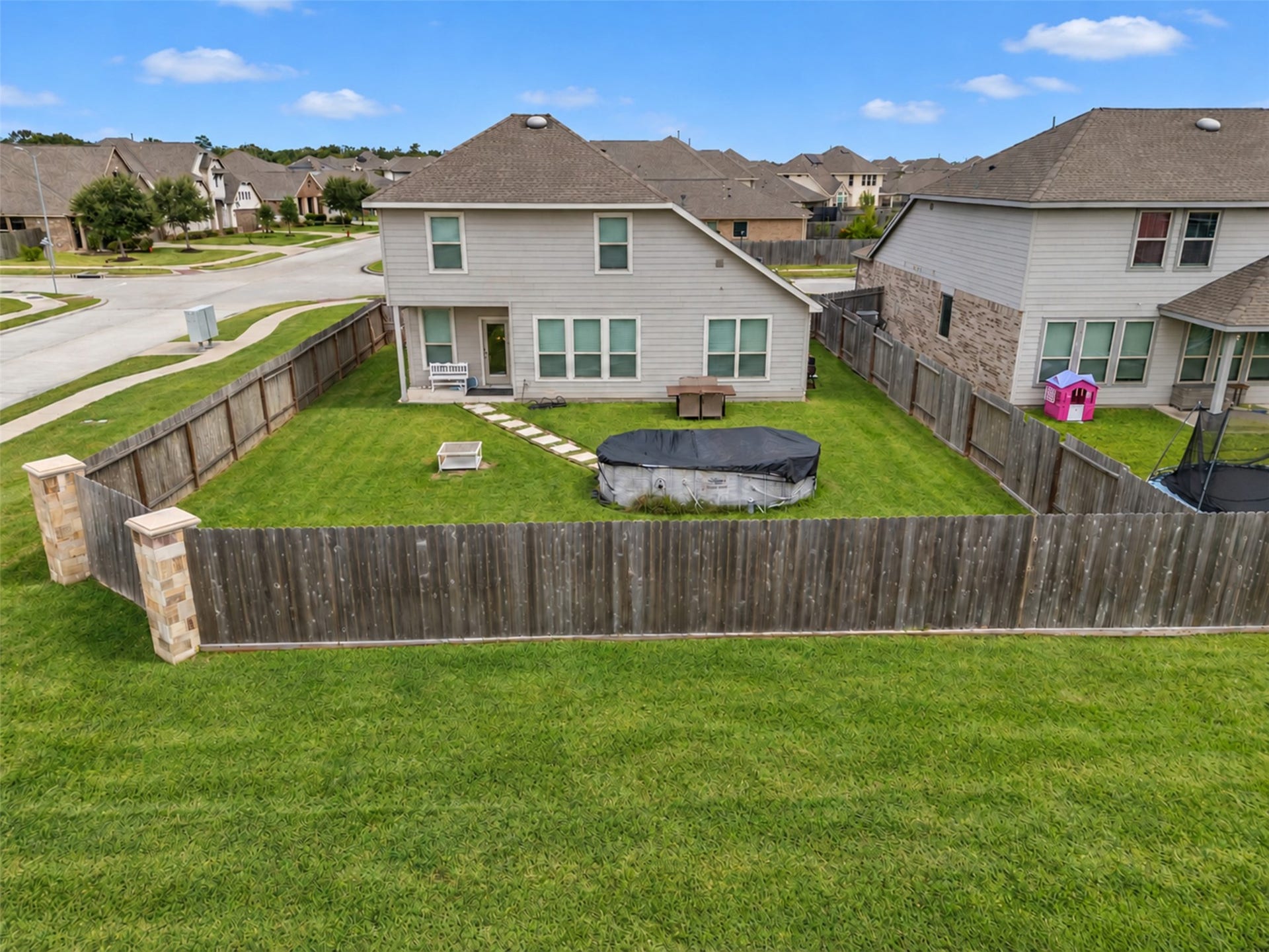 4341 Mocking Run Lane, Dickinson, TX 77539 The current above ground pool can stay or seller will remove.
