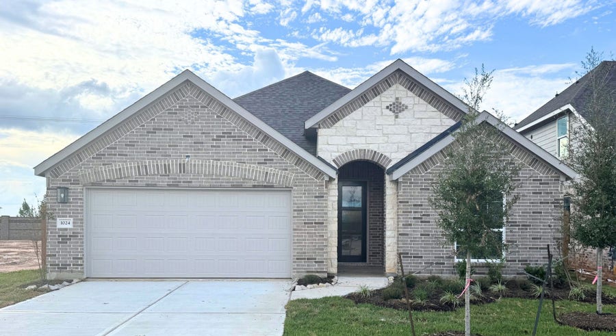 Property photo for 1024 Birds Landing Drive, Magnolia, TX