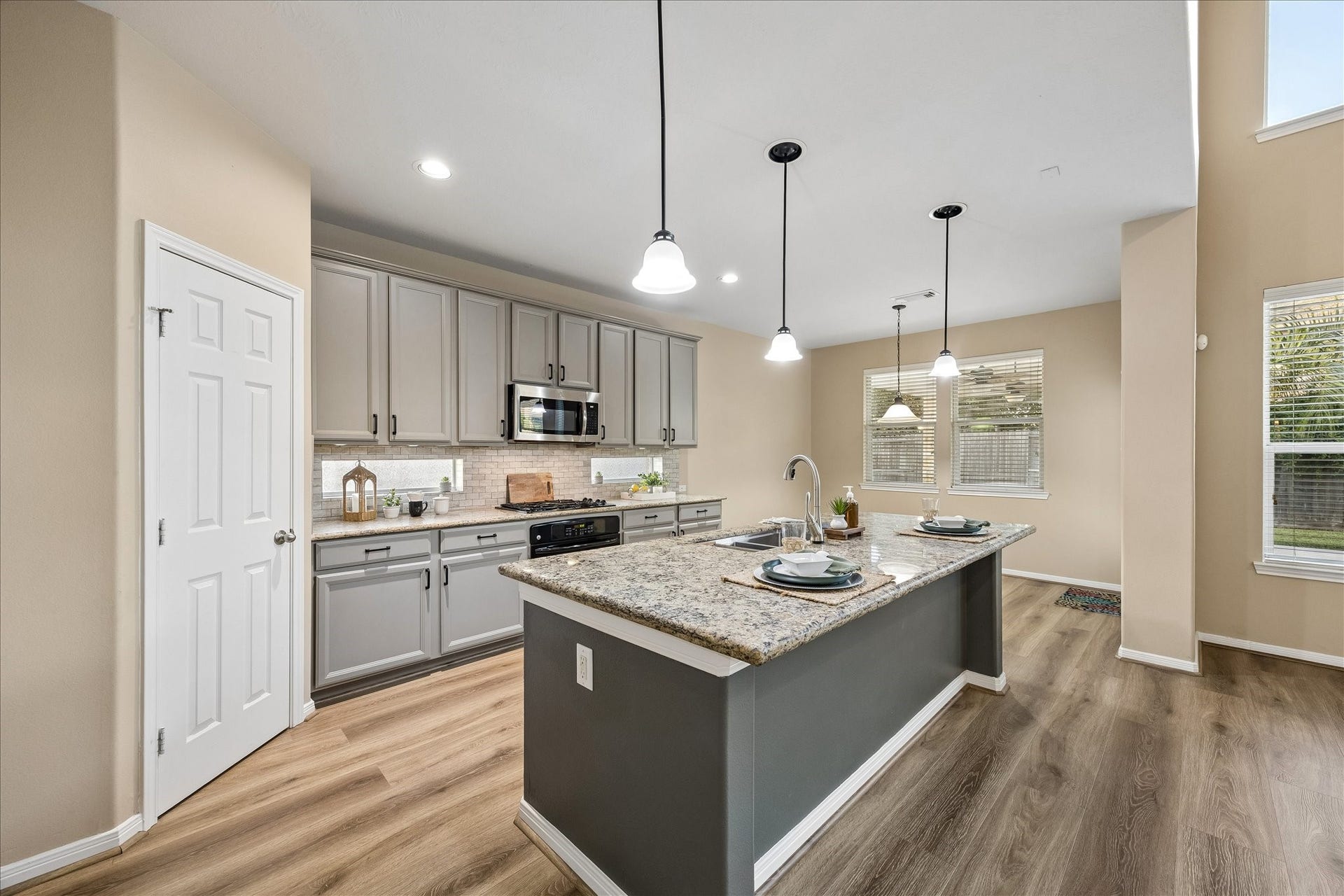Step inside to a newly updated kitchen & breakfast area.