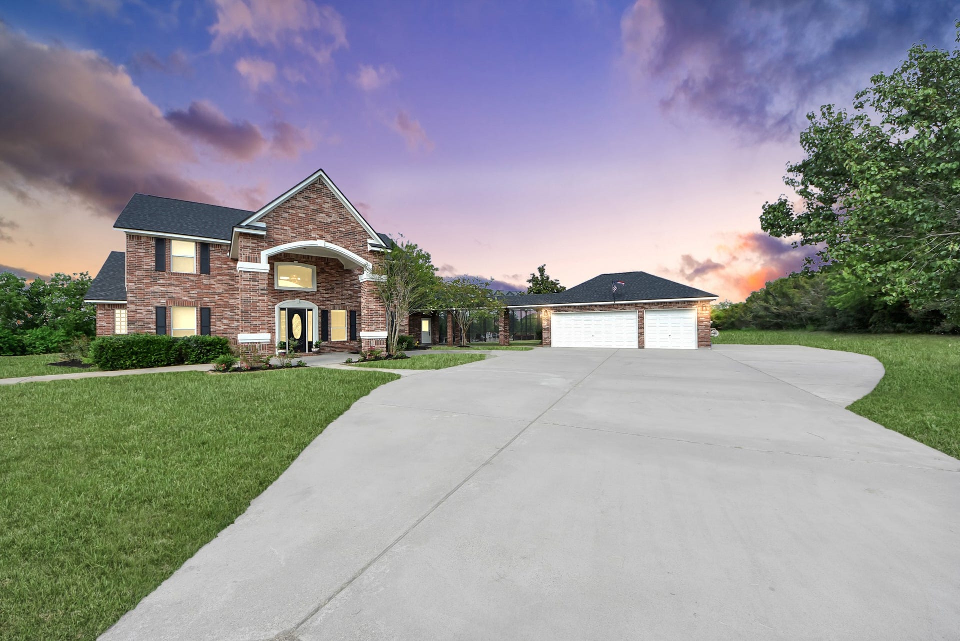 3237-2 Avenue G 1/2, Santa Fe, TX 77510 Property next door also available for sale.