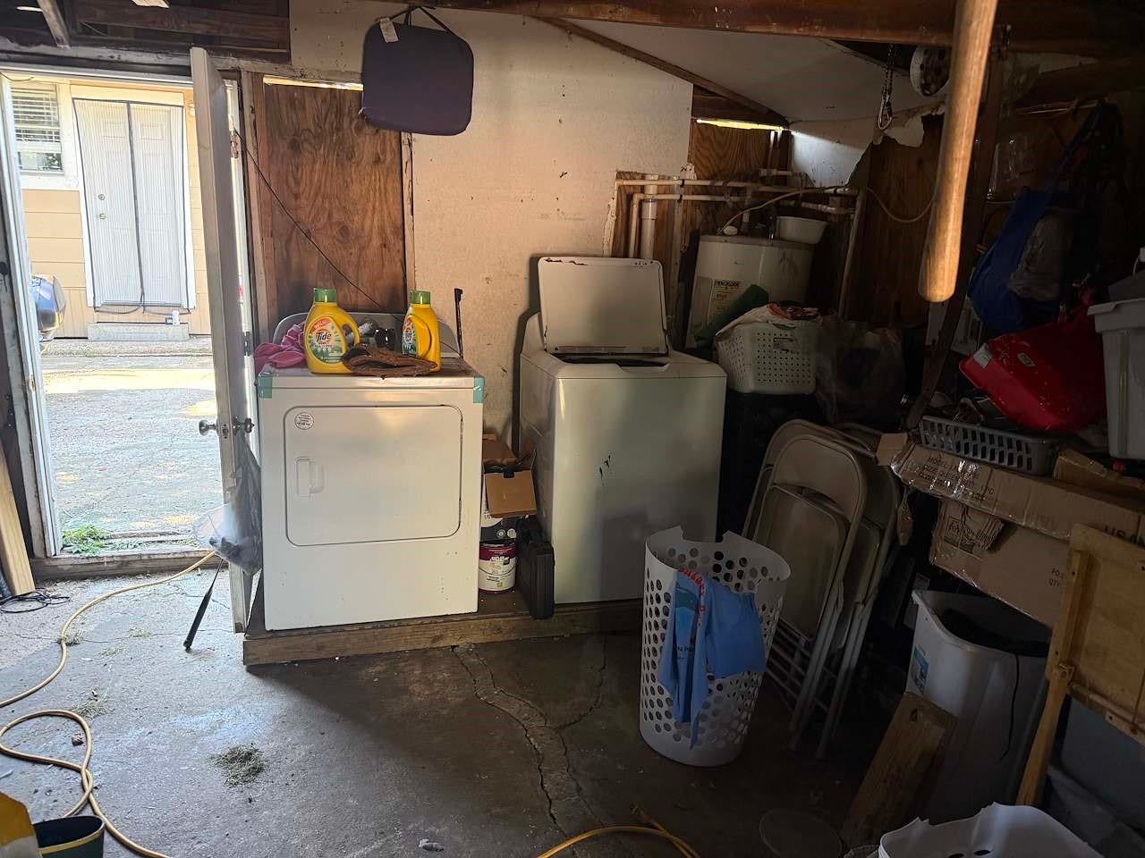 Garage Interior washer and dryer hookups.