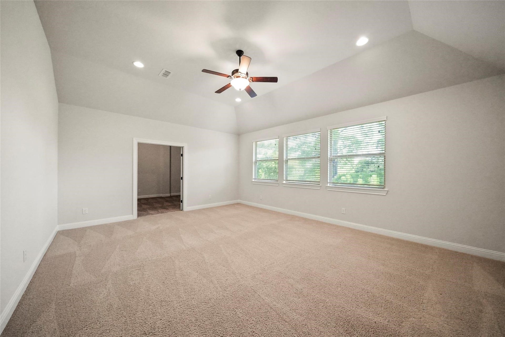 2026 Baker Estates Drive, Houston, TX 77094 2026 Baker Estates Drive, Houston, TX 77094
