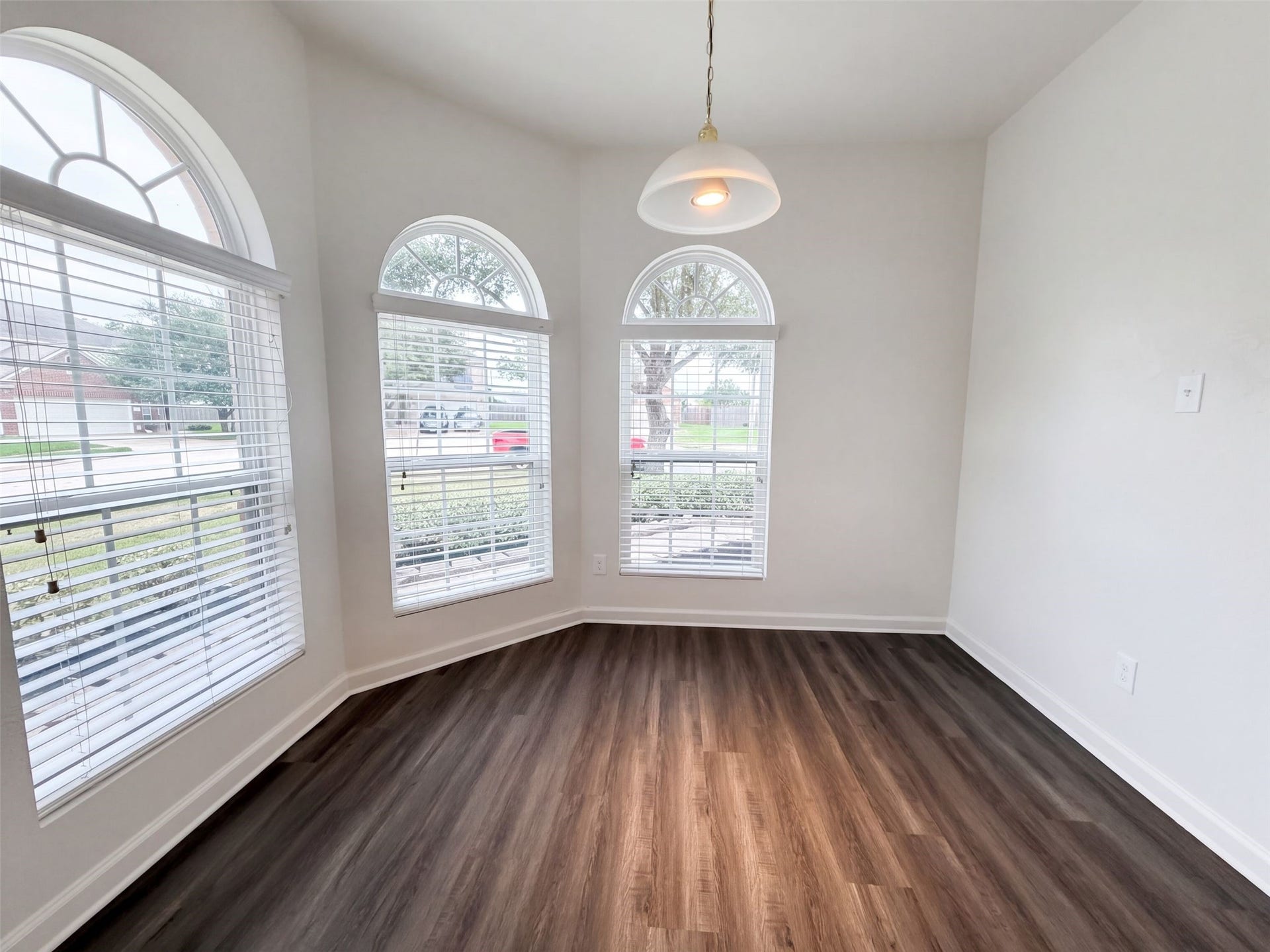 19043 Taverns Crossing Lane, Houston, TX 77084 19043 Taverns Crossing Lane, Houston, TX 77084