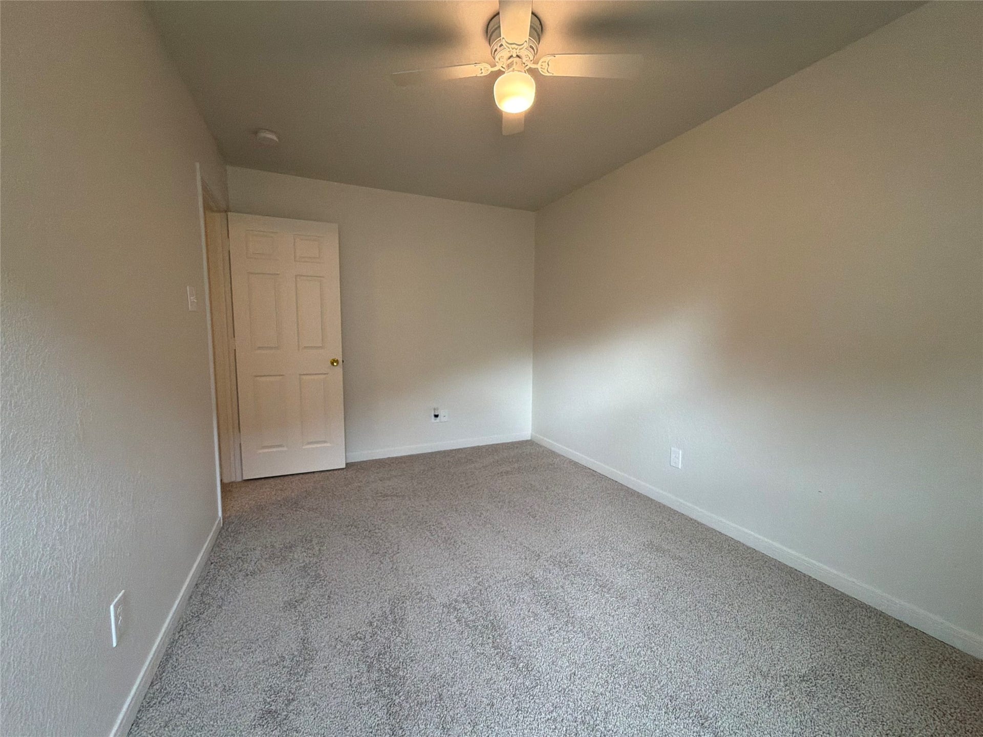 19043 Taverns Crossing Lane, Houston, TX 77084 19043 Taverns Crossing Lane, Houston, TX 77084