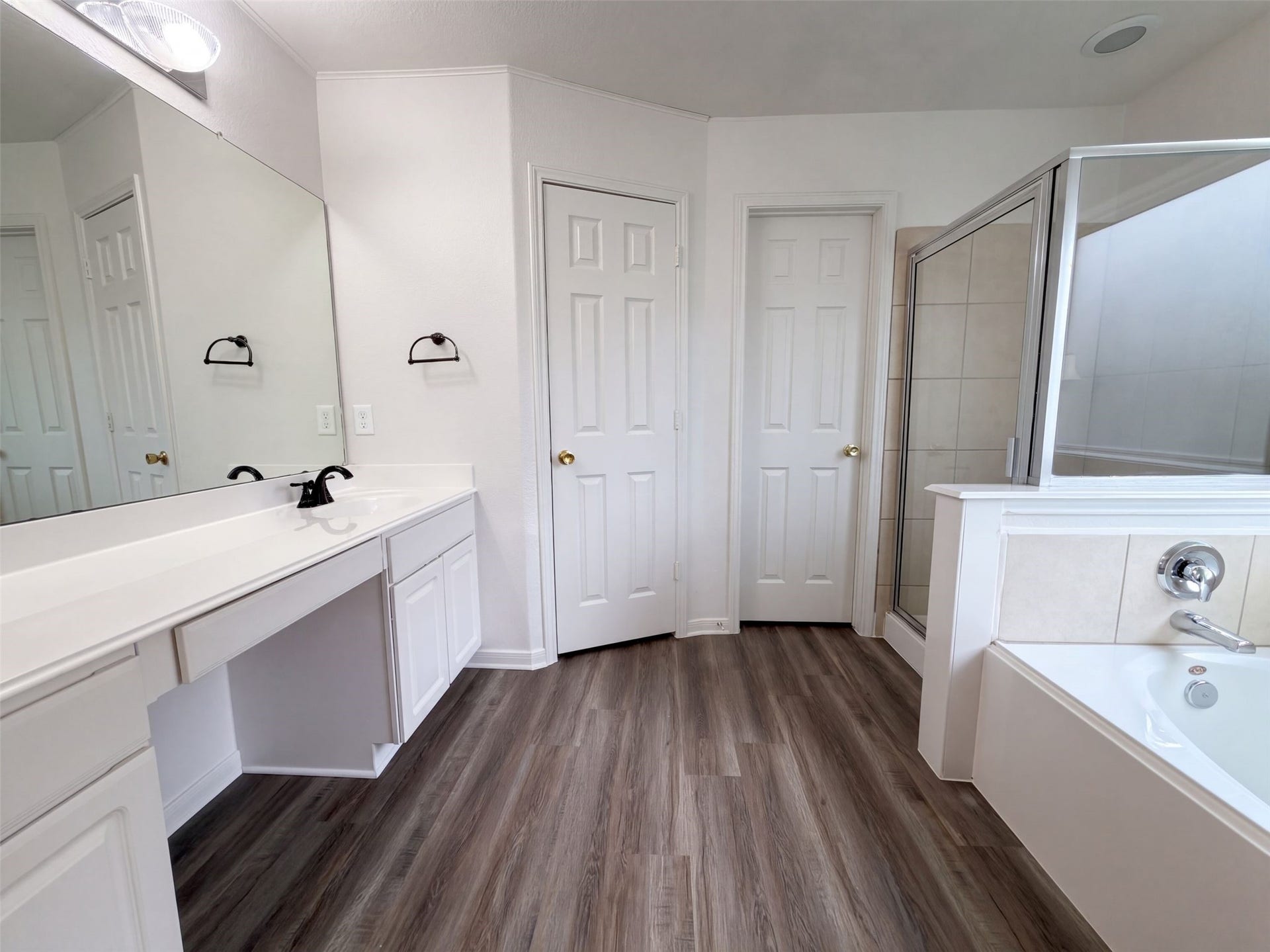 19043 Taverns Crossing Lane, Houston, TX 77084 19043 Taverns Crossing Lane, Houston, TX 77084