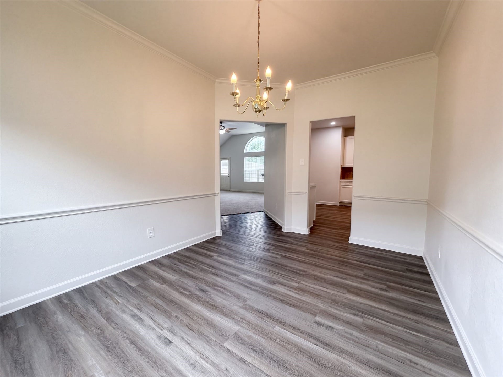 19043 Taverns Crossing Lane, Houston, TX 77084 19043 Taverns Crossing Lane, Houston, TX 77084