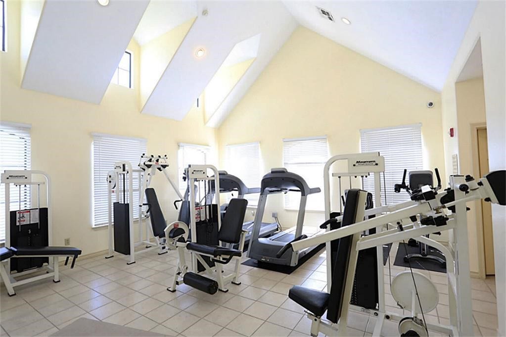 2710 Diamond Vista Lane, Rosharon, TX 77583 2710 Diamond Vista Lane, Rosharon, TX 77583