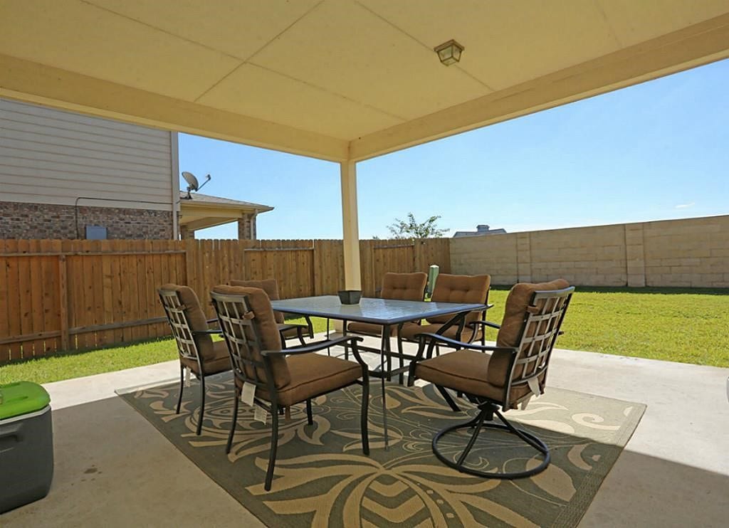 2710 Diamond Vista Lane, Rosharon, TX 77583 2710 Diamond Vista Lane, Rosharon, TX 77583
