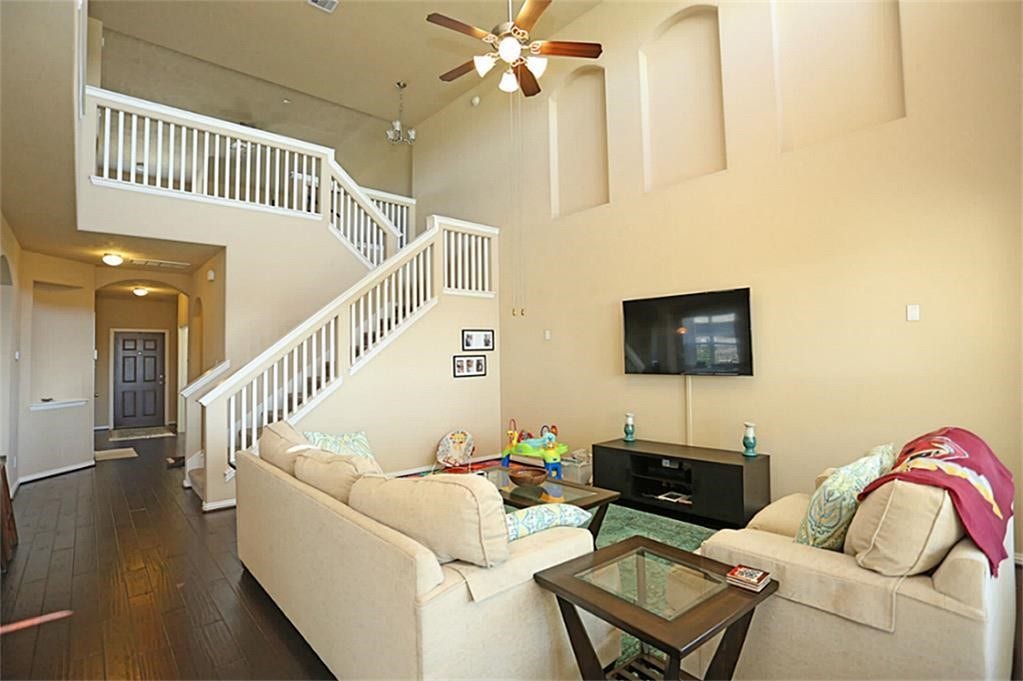 2710 Diamond Vista Lane, Rosharon, TX 77583 2710 Diamond Vista Lane, Rosharon, TX 77583