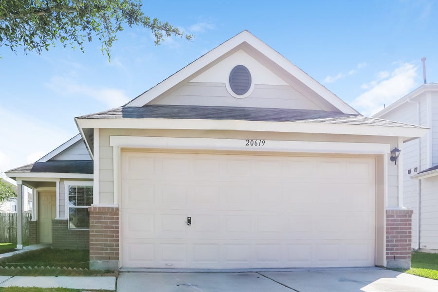 Property photo for 20619 Tayman Oaks Drive, Cypress, TX