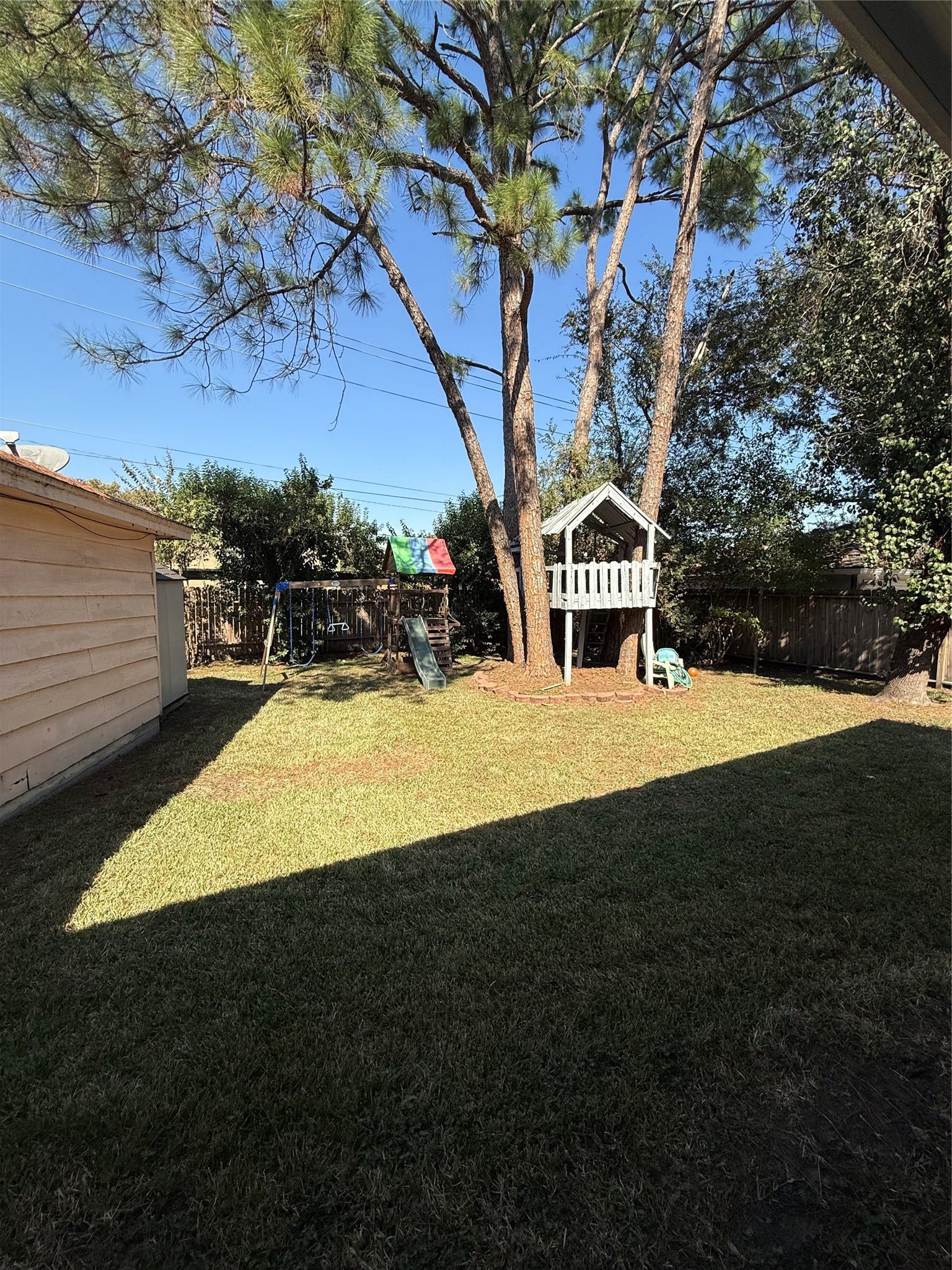 10818 Chevy Chase Drive, Houston, TX 77042 10818 Chevy Chase Drive, Houston, TX 77042