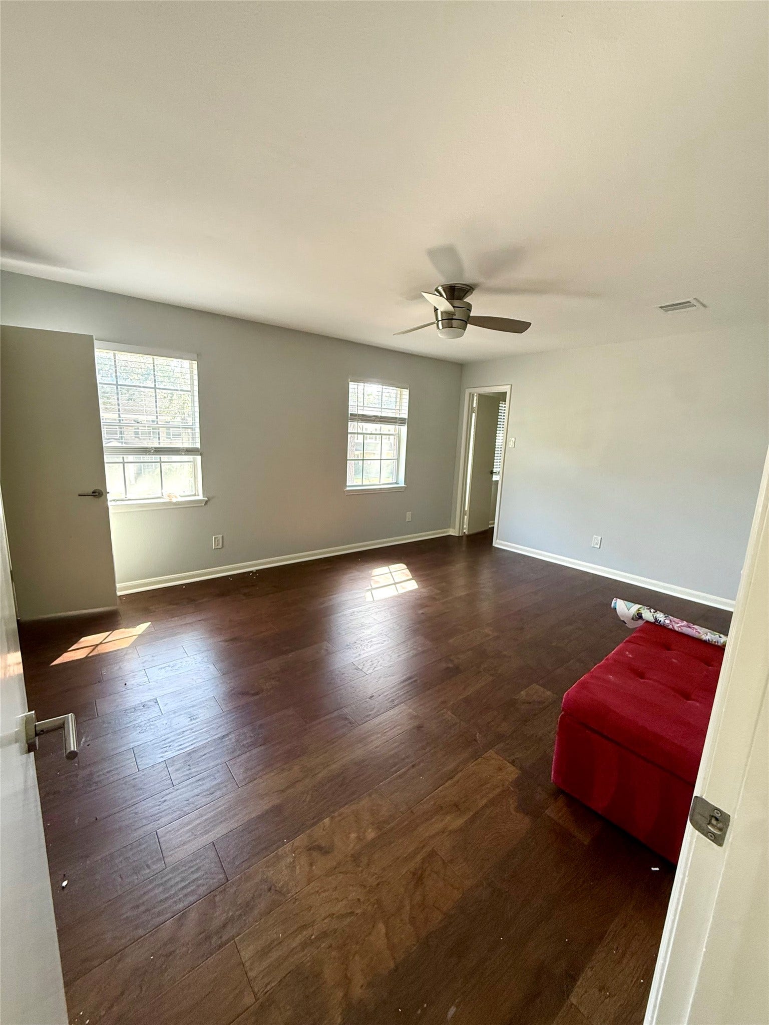 10818 Chevy Chase Drive, Houston, TX 77042 10818 Chevy Chase Drive, Houston, TX 77042