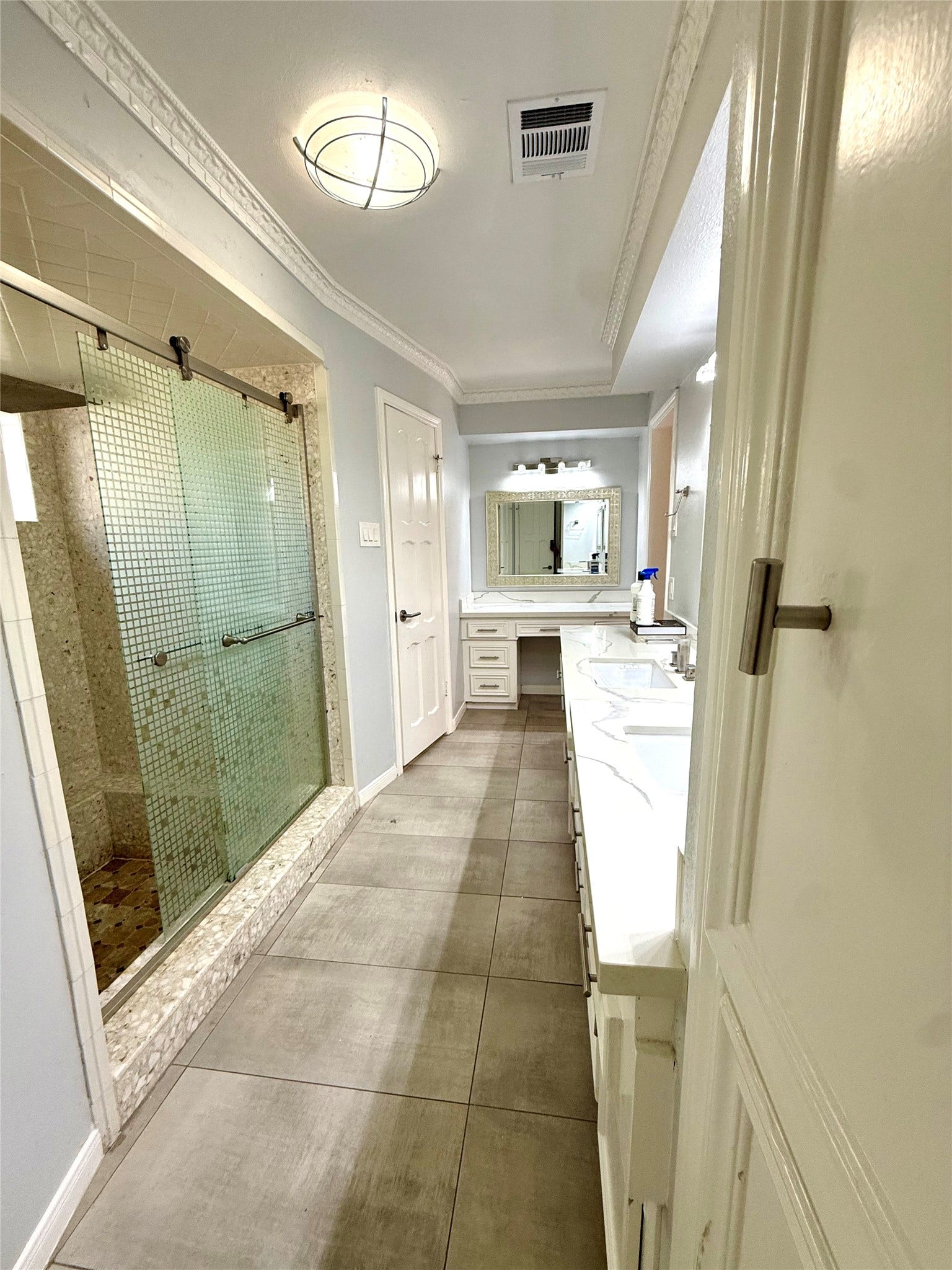 10818 Chevy Chase Drive, Houston, TX 77042 10818 Chevy Chase Drive, Houston, TX 77042
