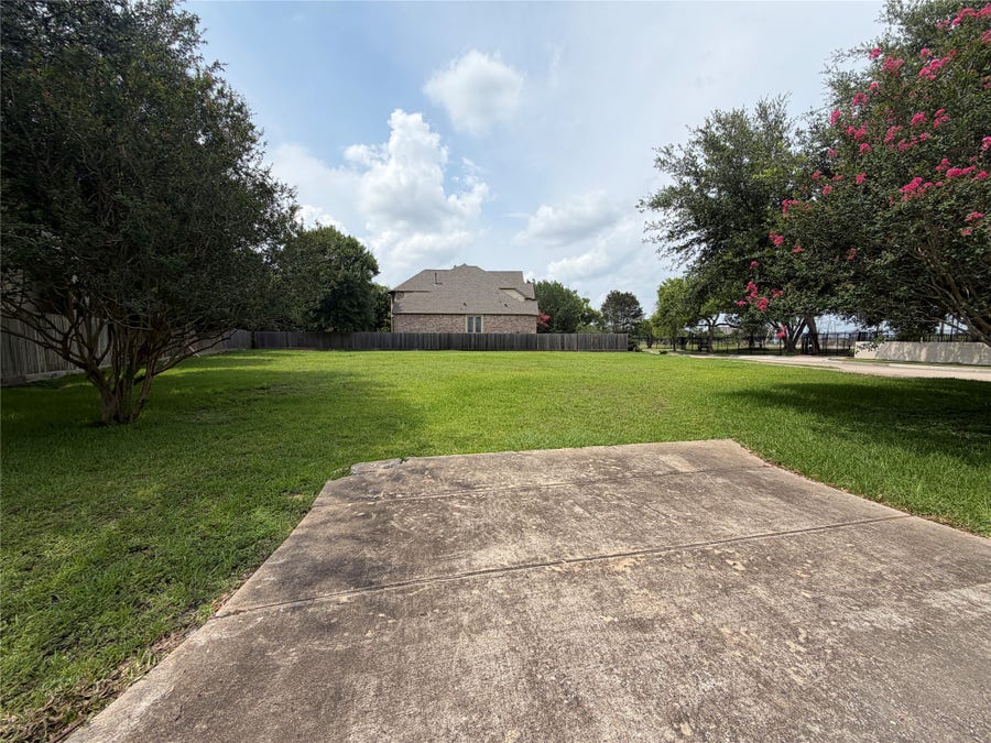 Property photo for 9002 Cliffwood Drive, Houston, TX