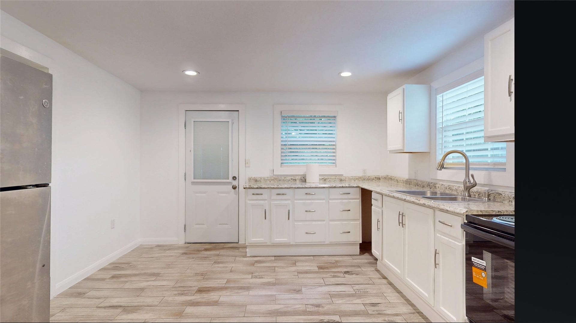 607 W Park Street, Sugar Land, TX 77498
