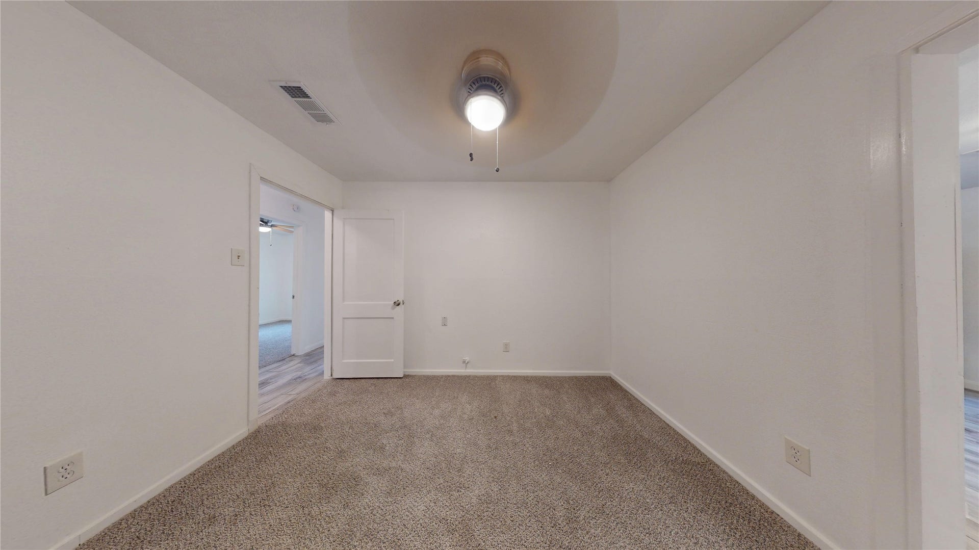 607 W Park Street, Sugar Land, TX 77498