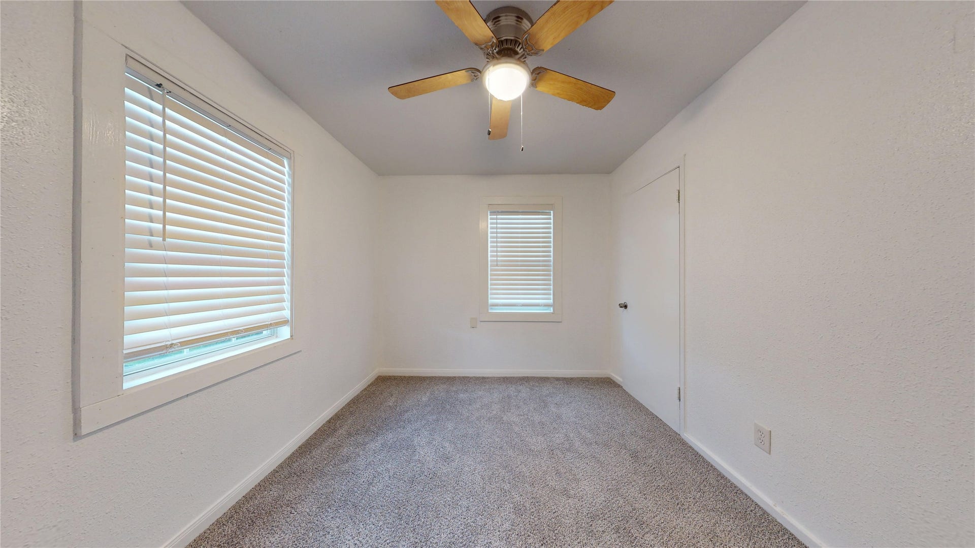 607 W Park Street, Sugar Land, TX 77498