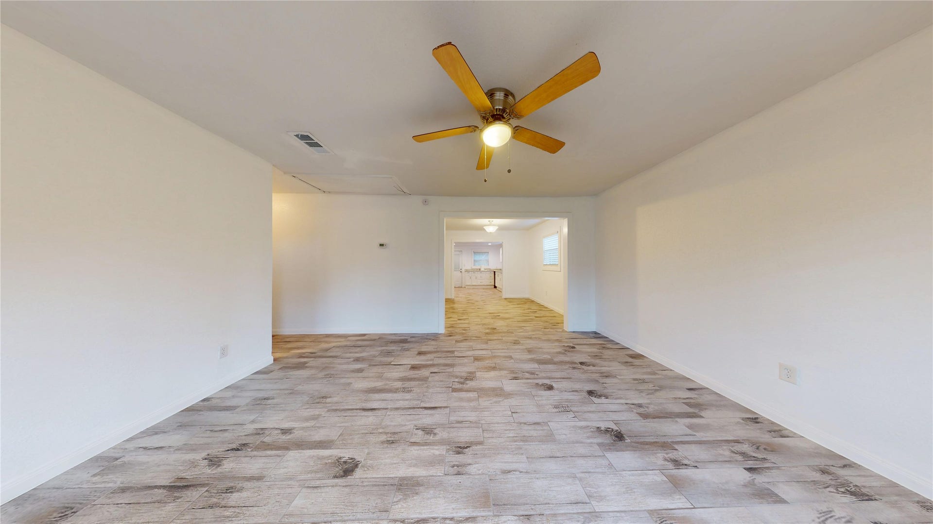 607 W Park Street, Sugar Land, TX 77498