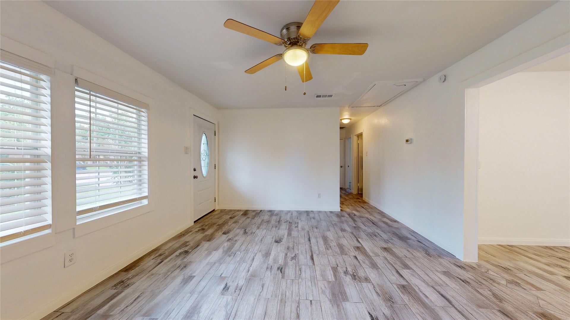 607 W Park Street, Sugar Land, TX 77498