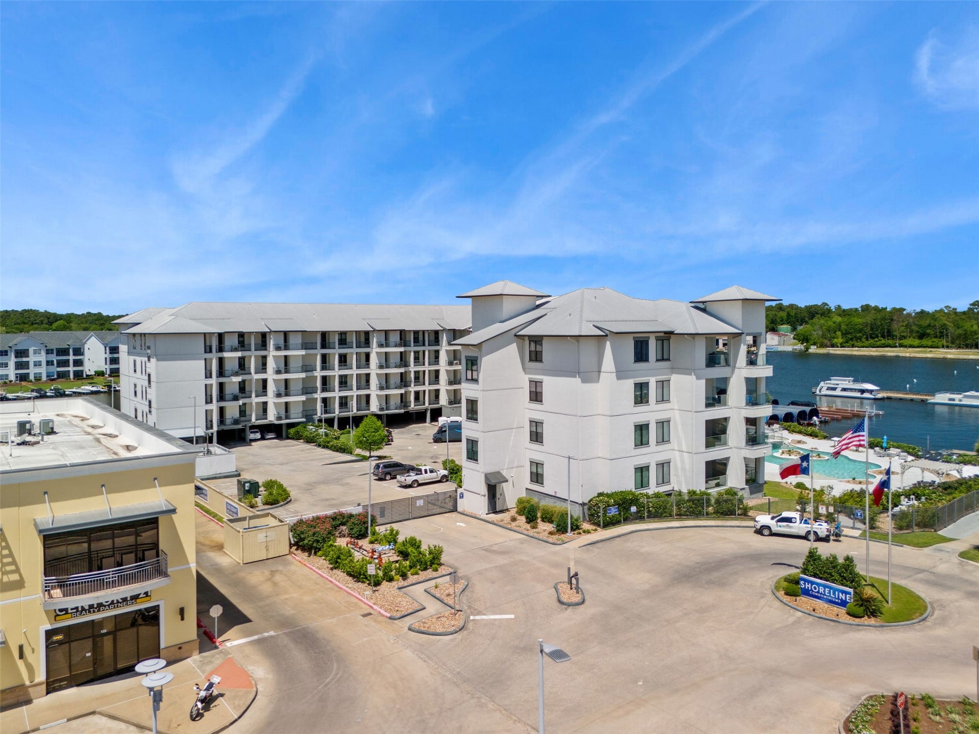 199 Waterpoint Court, #409, Montgomery, TX 77356 199 Waterpoint Court, #409, Montgomery, TX 77356