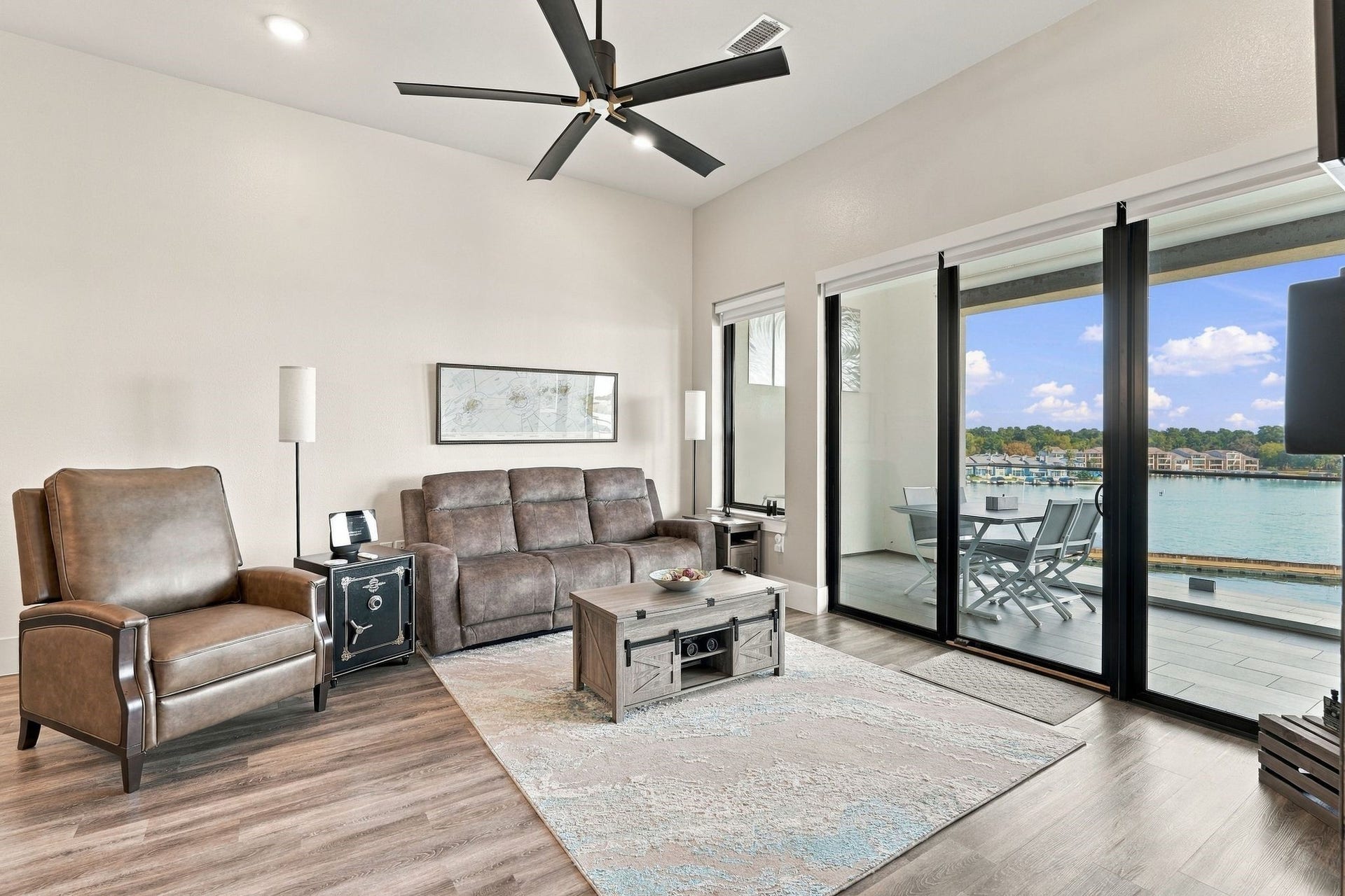 199 Waterpoint Court, #409, Montgomery, TX 77356 199 Waterpoint Court, #409, Montgomery, TX 77356