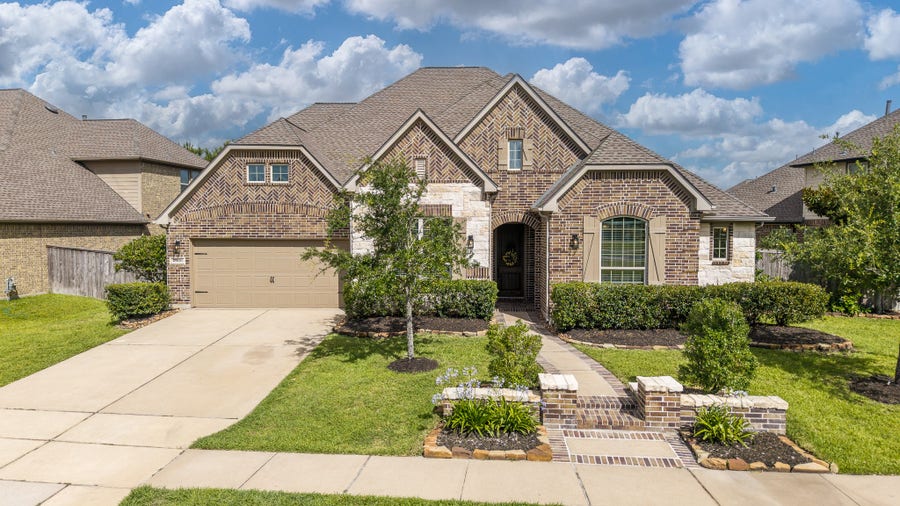 Property photo for 18826 Luby Creek Drive, Cypress, TX