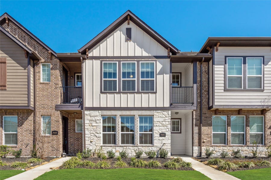 Property photo for 9406 Caddo Ridge Lane, Cypress, TX