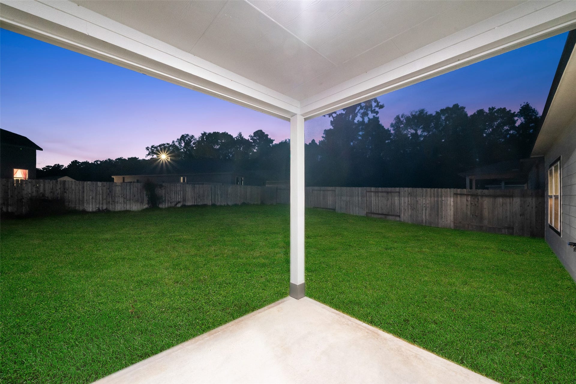 496 Shoreview Drive, Conroe, TX 77303 496 Shoreview Drive, Conroe, TX 77303