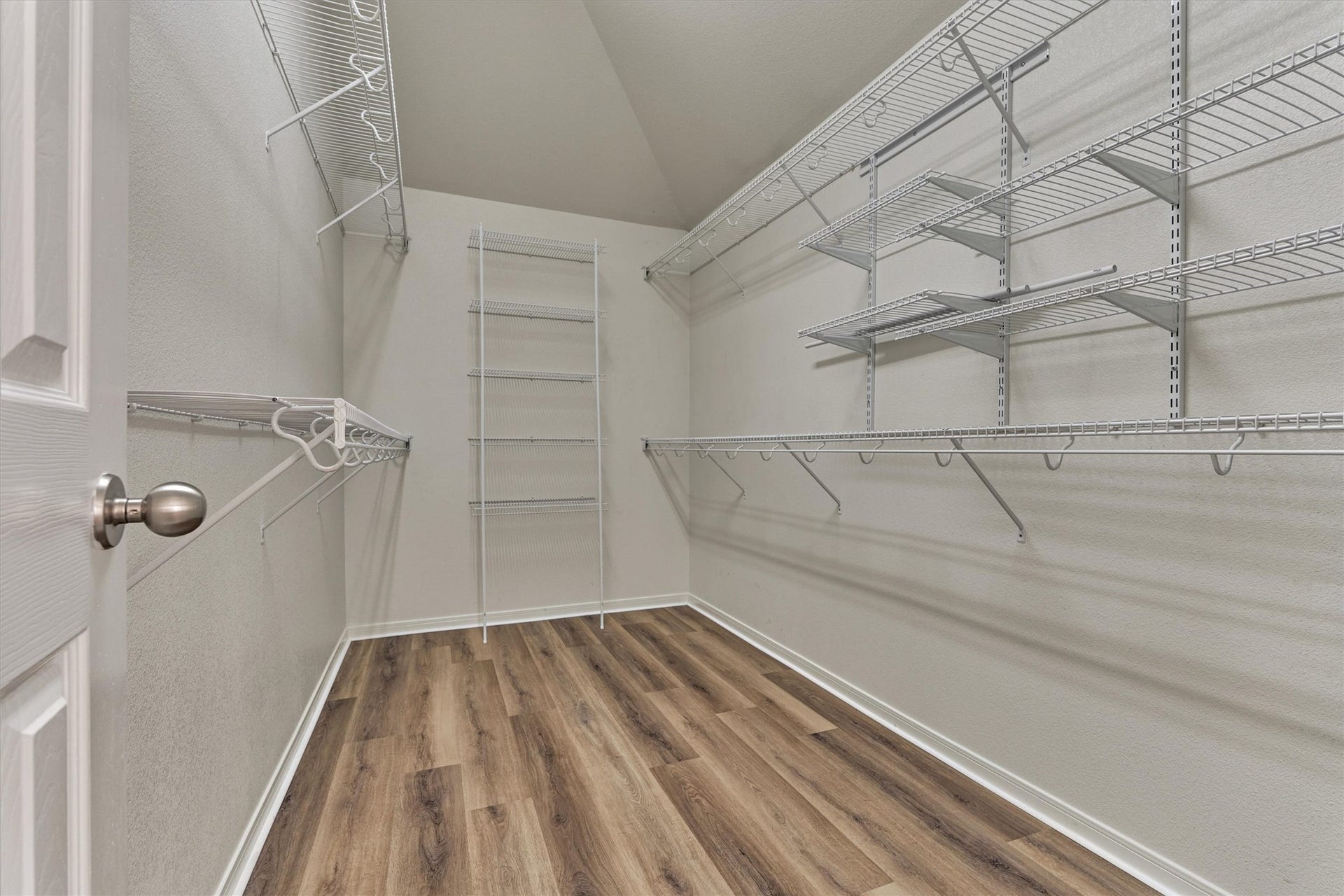20203 Tamerton Drive, Spring, TX 77388 20203 Tamerton Drive, Spring, TX 77388