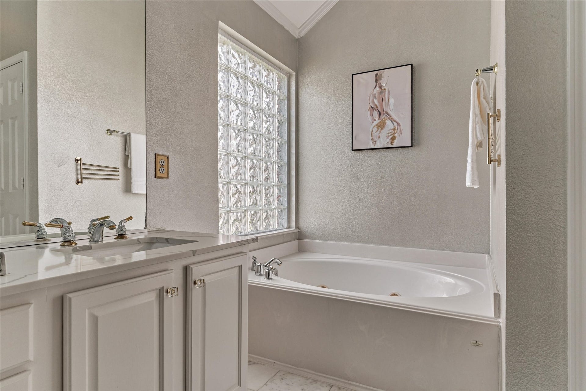 20203 Tamerton Drive, Spring, TX 77388 20203 Tamerton Drive, Spring, TX 77388