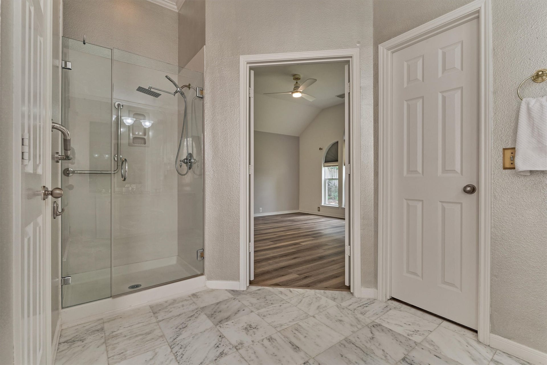 20203 Tamerton Drive, Spring, TX 77388 20203 Tamerton Drive, Spring, TX 77388
