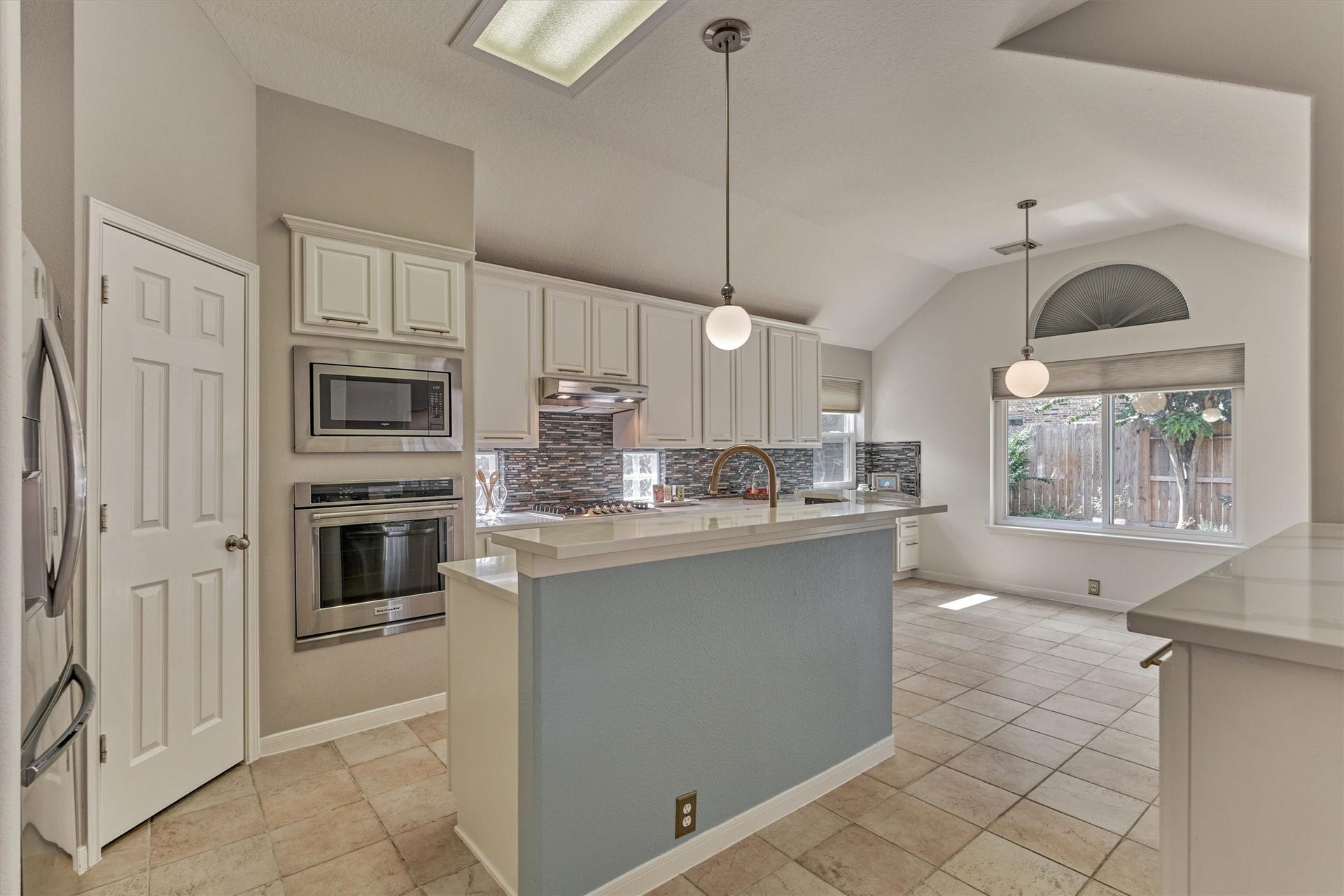 20203 Tamerton Drive, Spring, TX 77388 20203 Tamerton Drive, Spring, TX 77388