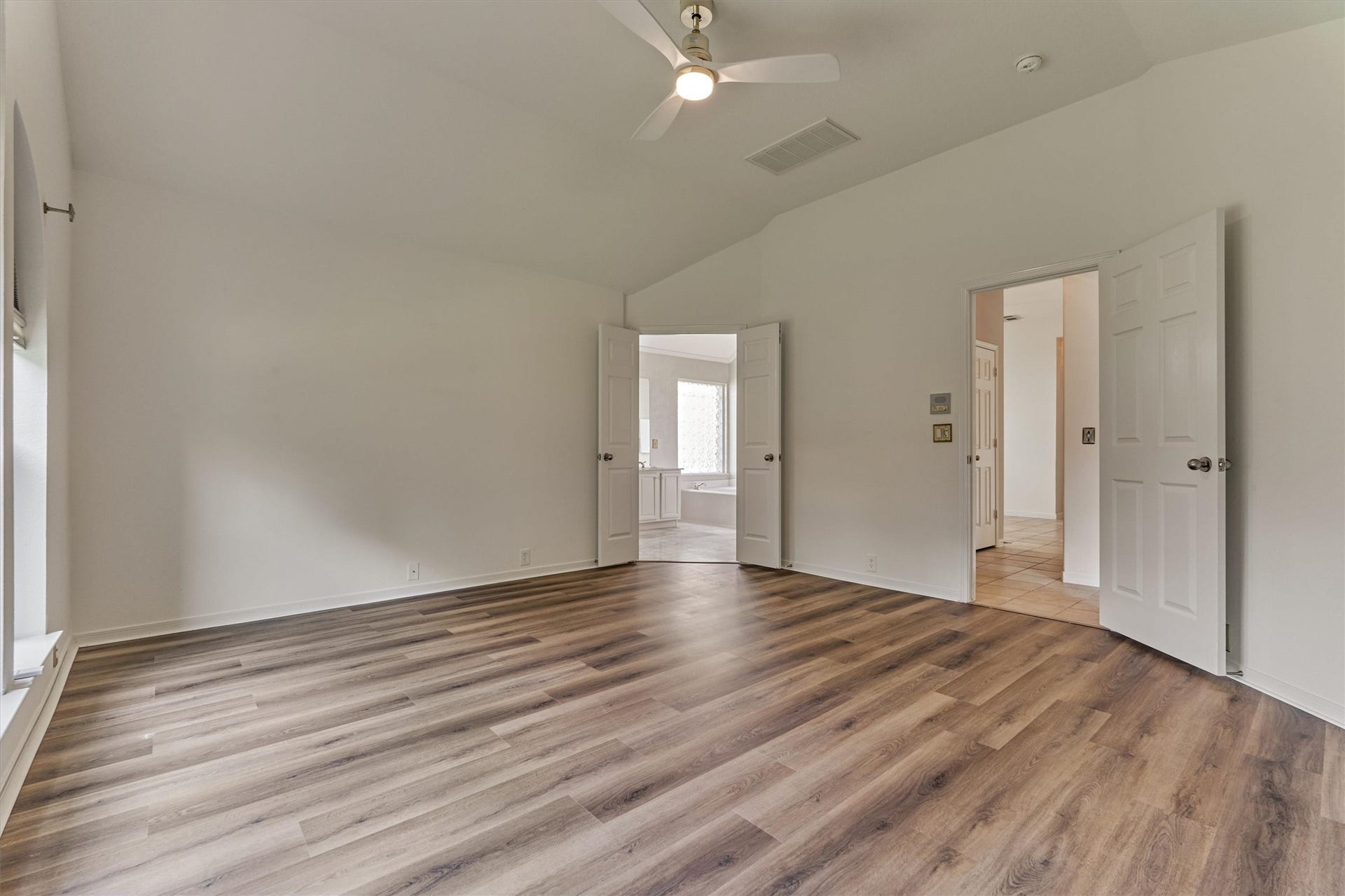 20203 Tamerton Drive, Spring, TX 77388 20203 Tamerton Drive, Spring, TX 77388