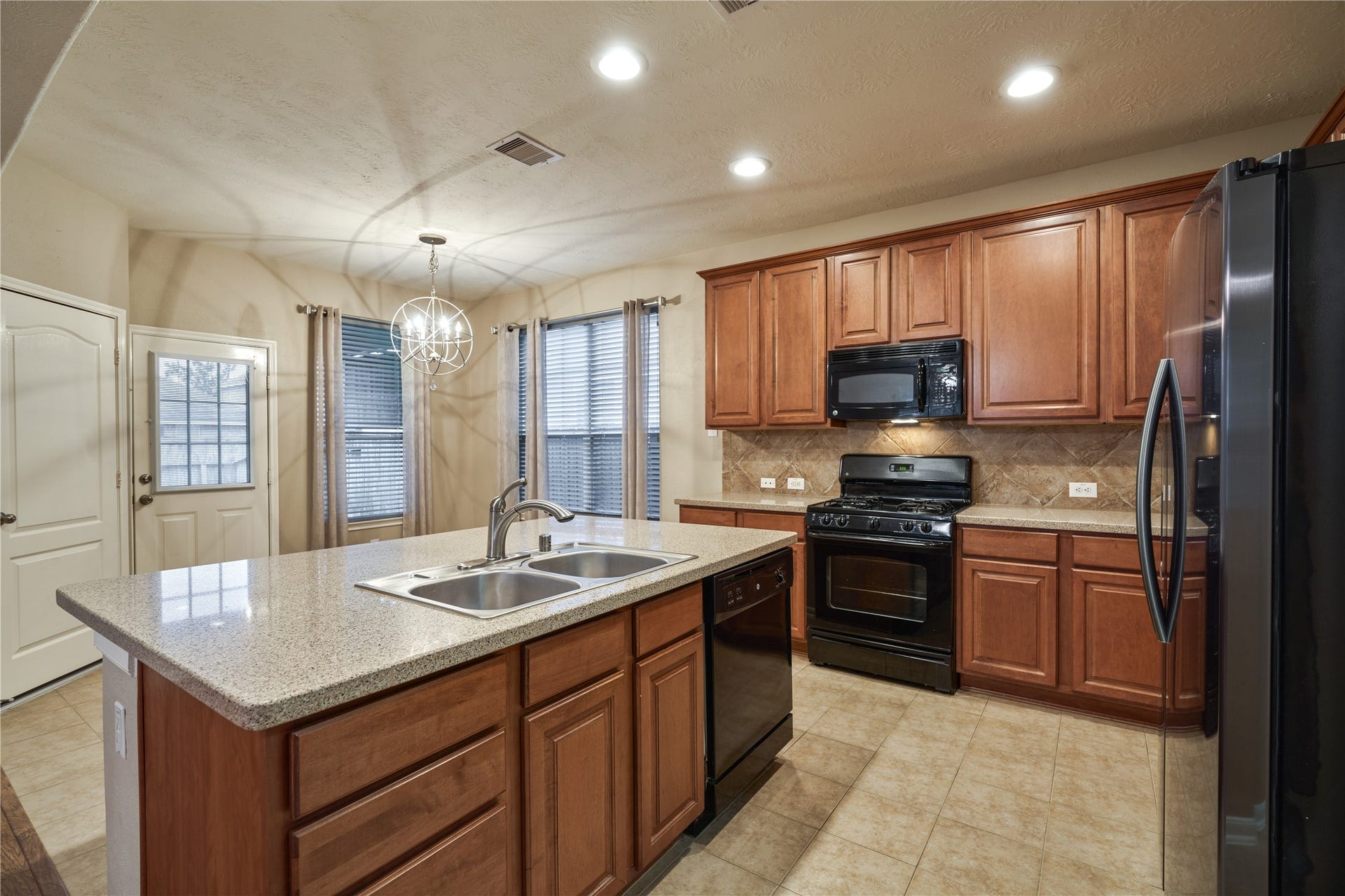 17250 Lafayette Hollow Lane, Humble, TX 77346 17250 Lafayette Hollow Lane, Humble, TX 77346