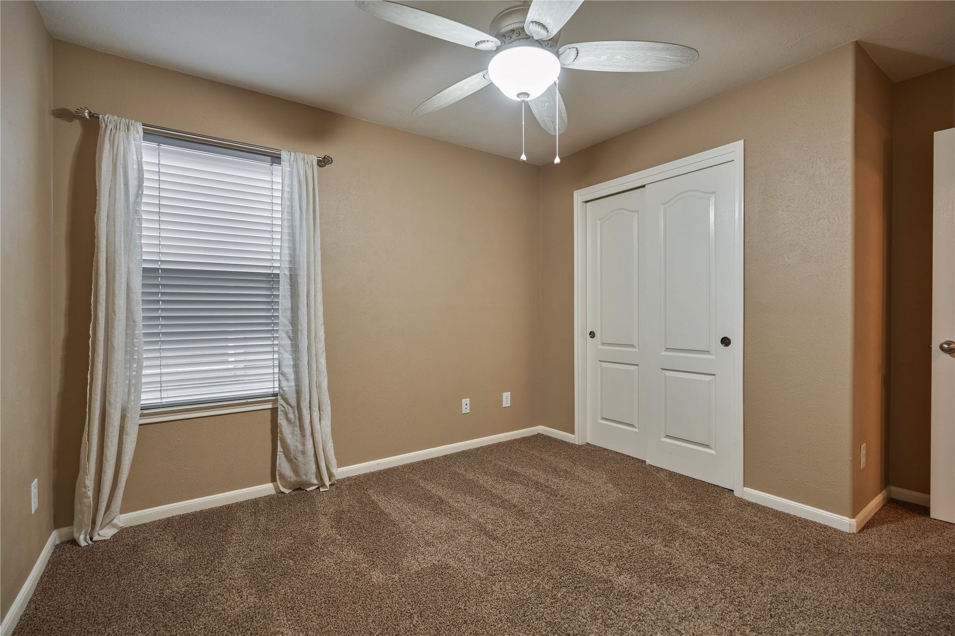17250 Lafayette Hollow Lane, Humble, TX 77346 17250 Lafayette Hollow Lane, Humble, TX 77346